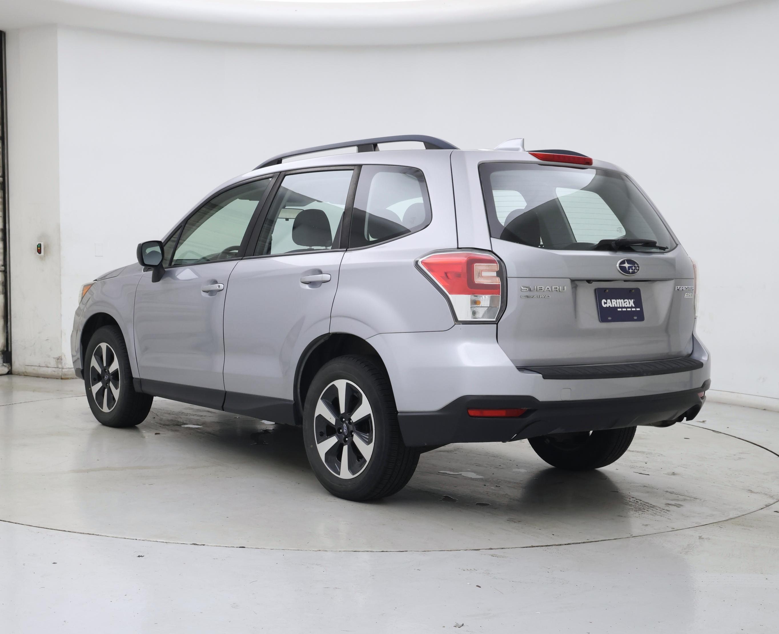 Thumbnail: 2017 Subaru Forester - 2