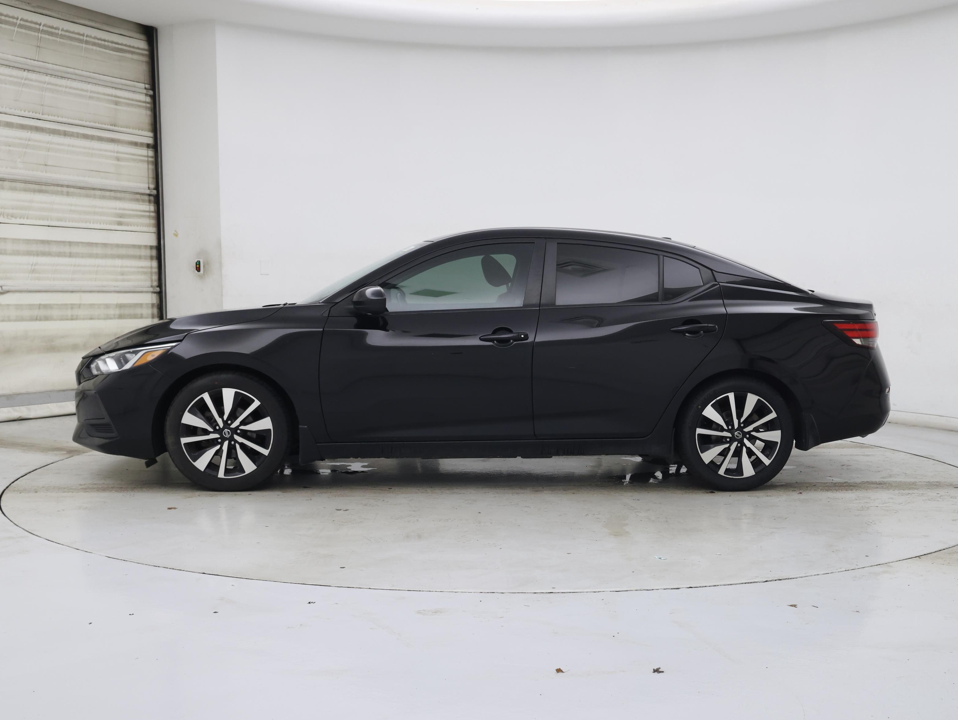 Thumbnail: 2021 Nissan Sentra - 3