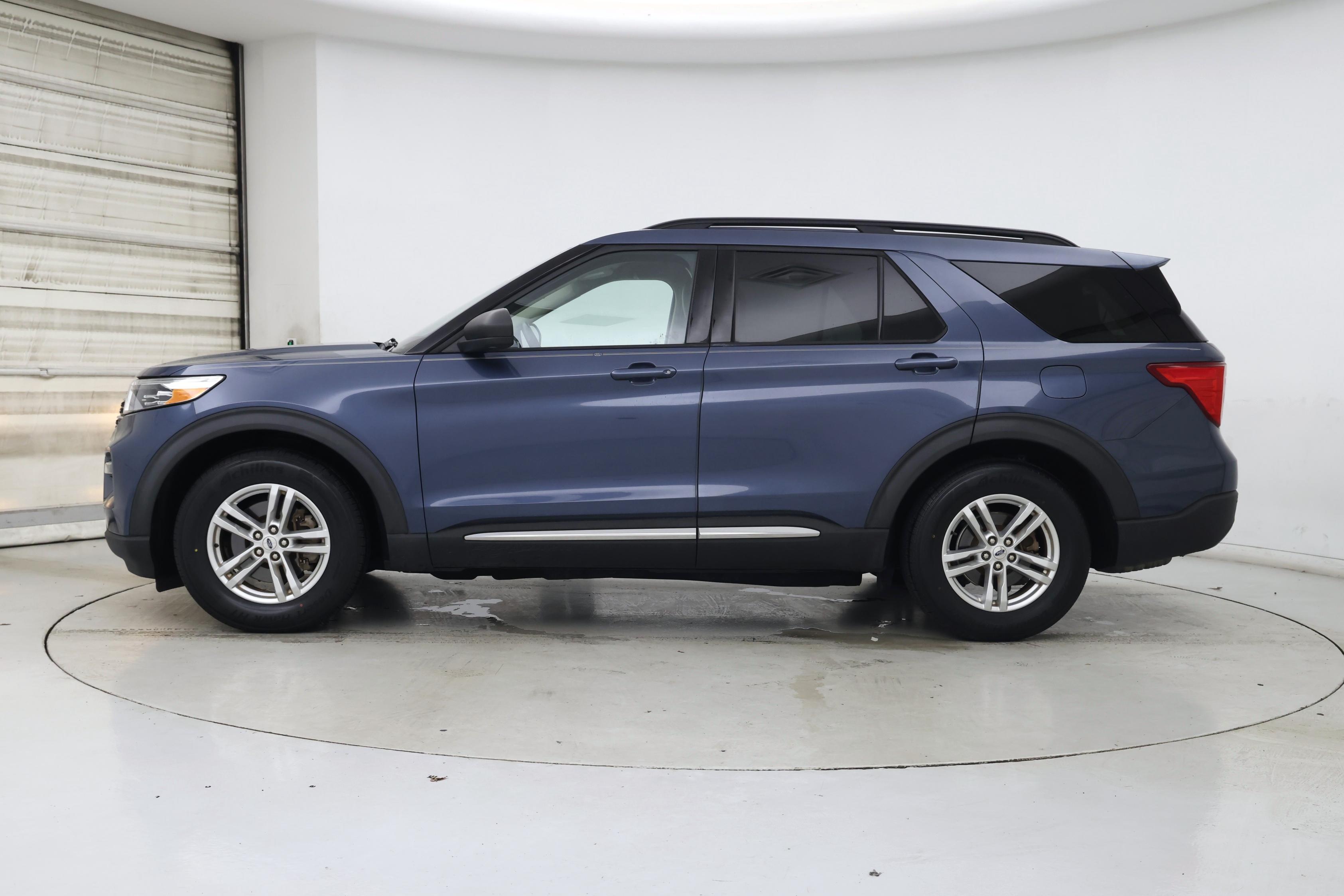 Thumbnail: 2020 Ford Explorer - 3