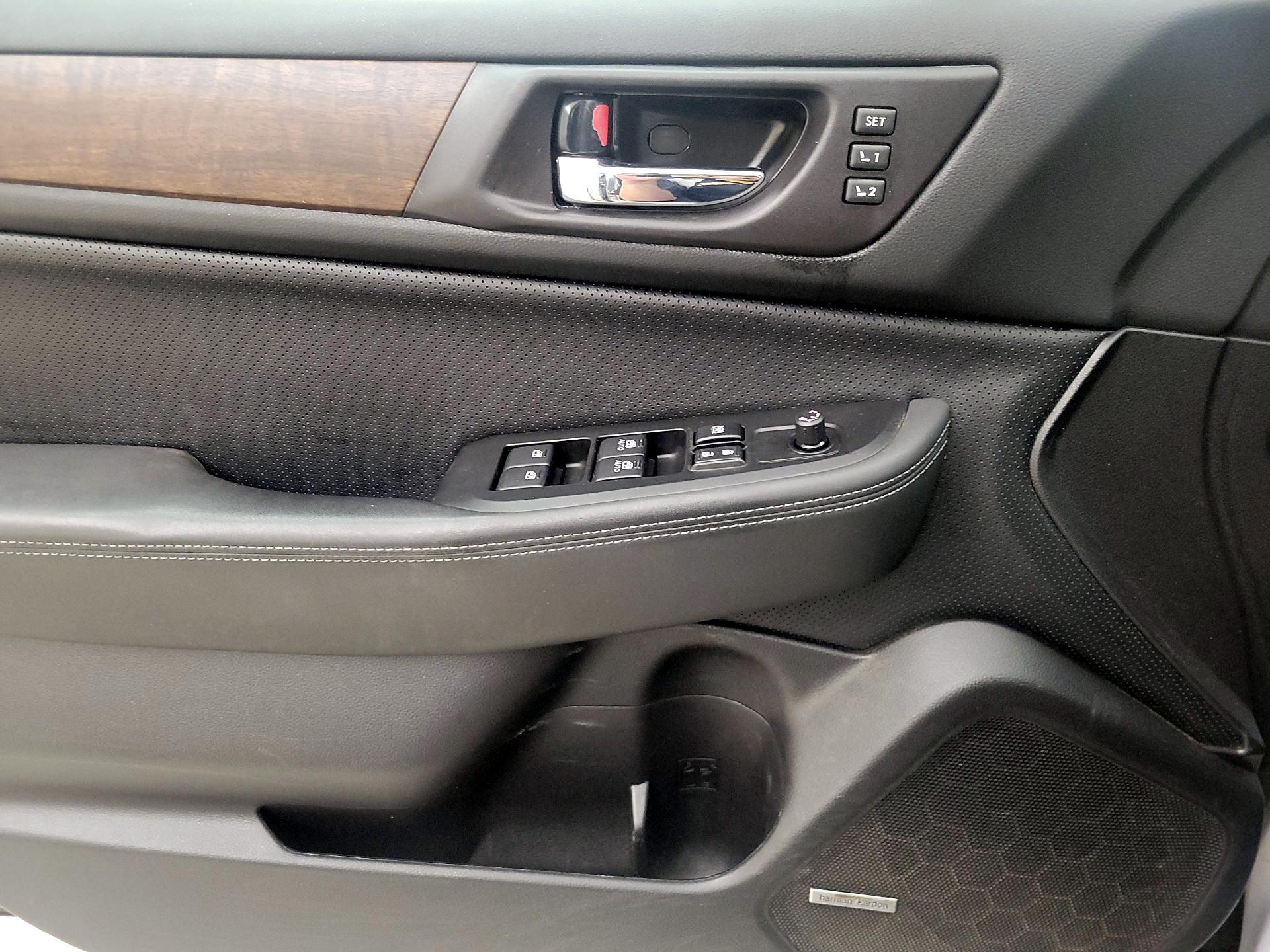 Thumbnail: 2016 Subaru Outback - 12