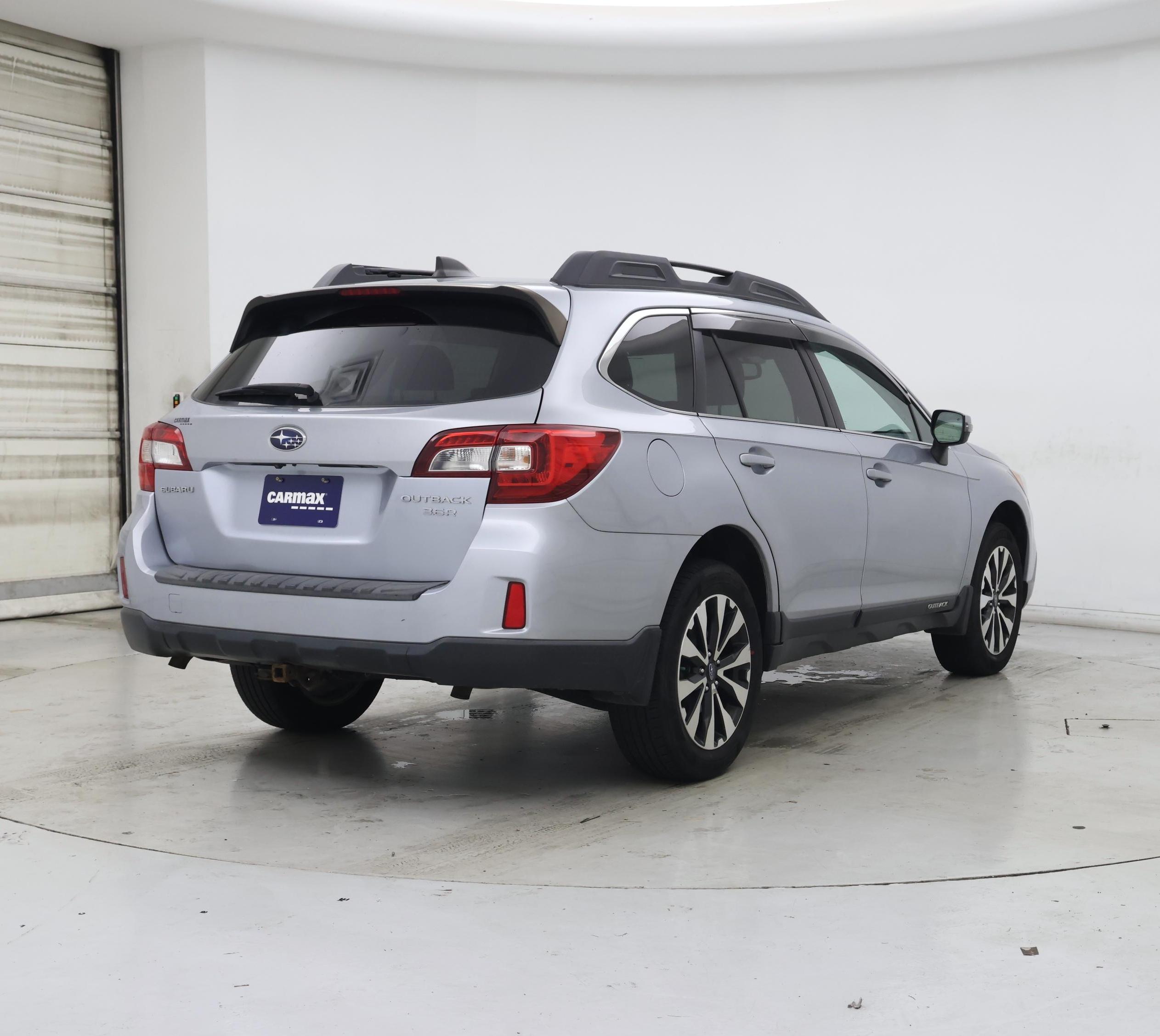 Thumbnail: 2016 Subaru Outback - 8