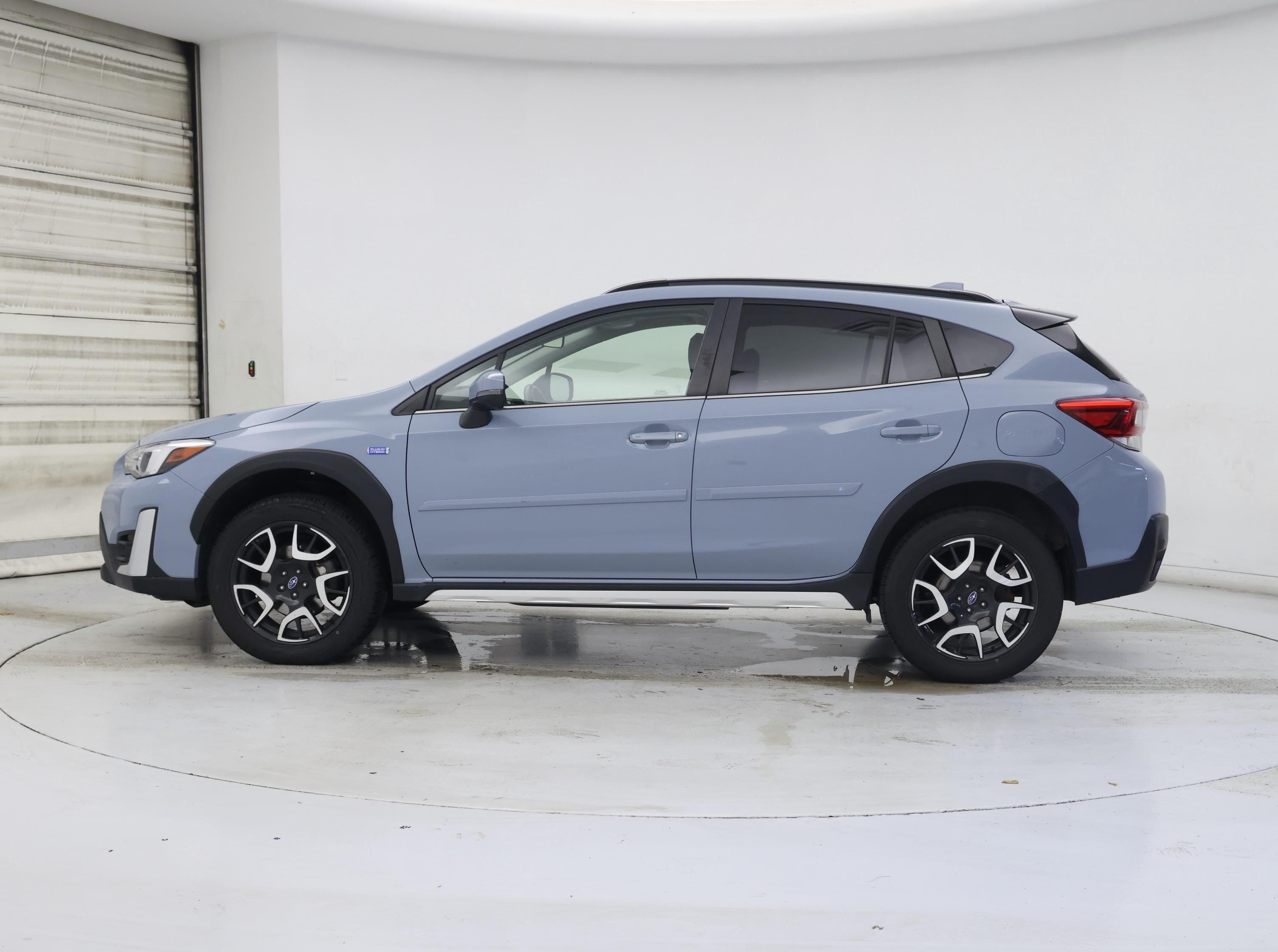 Thumbnail: 2021 Subaru Crosstrek - 3