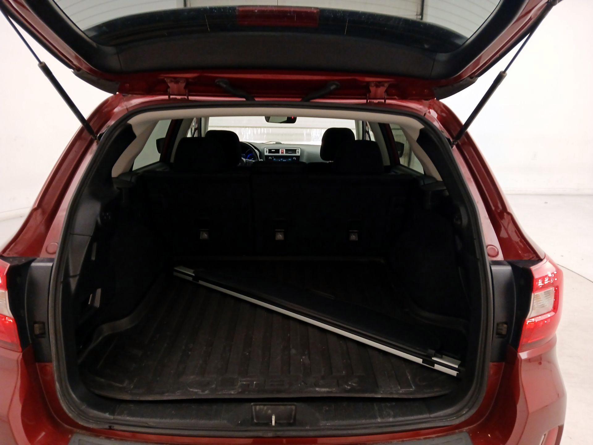 Thumbnail: 2017 Subaru Outback - 20