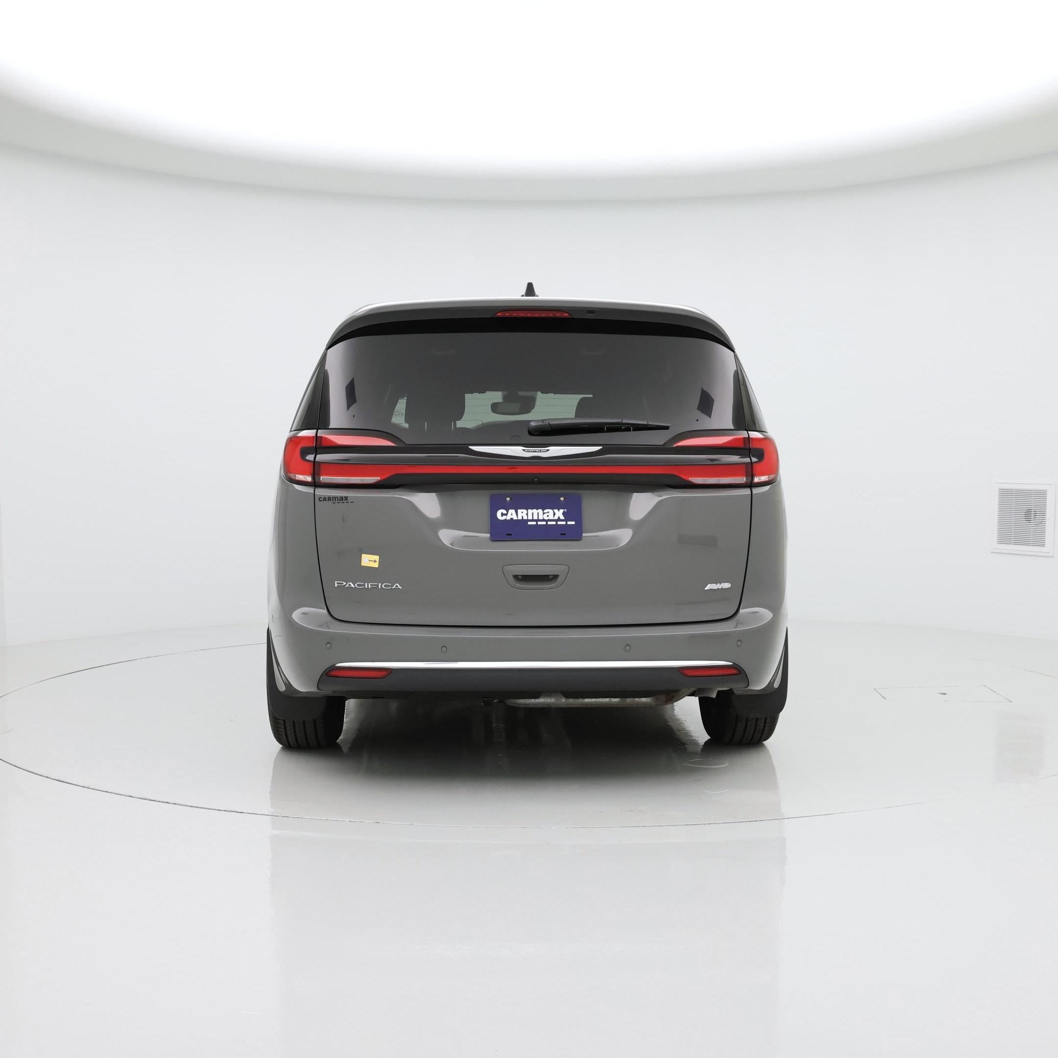 Thumbnail: 2025 Chrysler Pacifica - 6