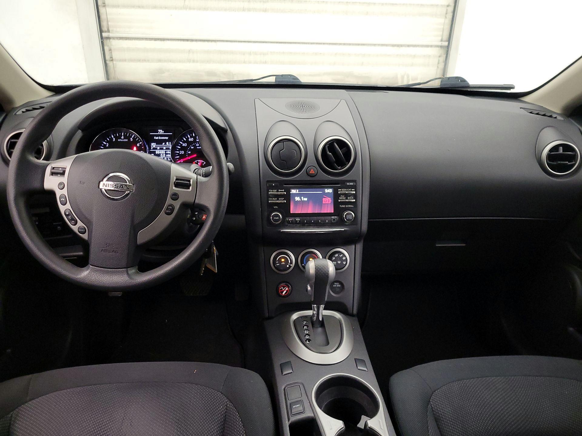 Thumbnail: 2015 Nissan Rogue - 9