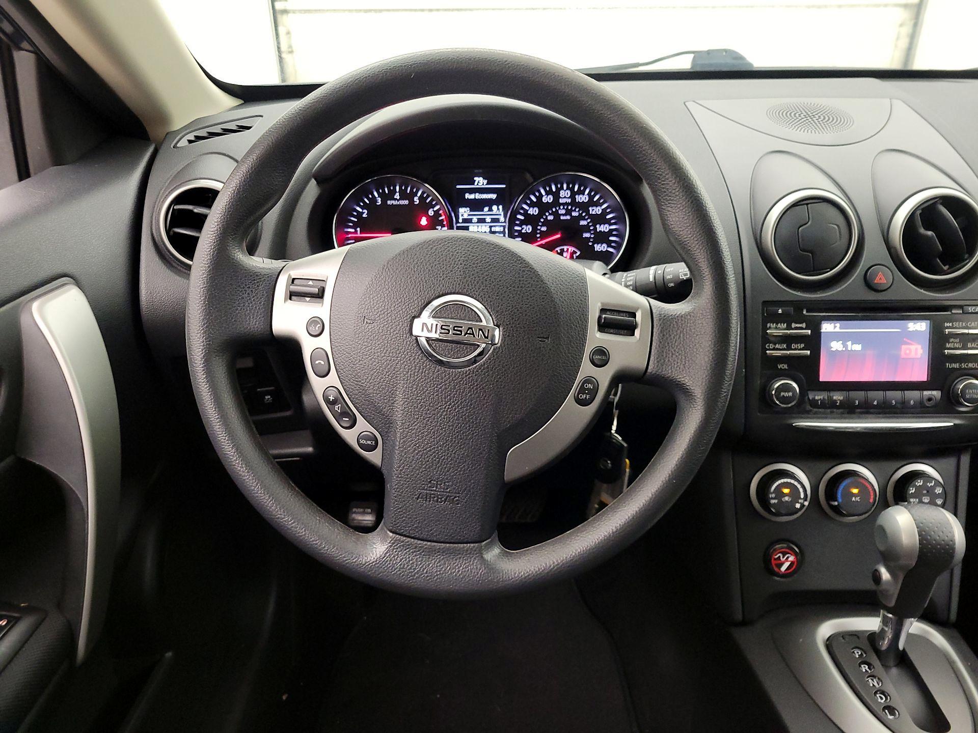 Thumbnail: 2015 Nissan Rogue - 10