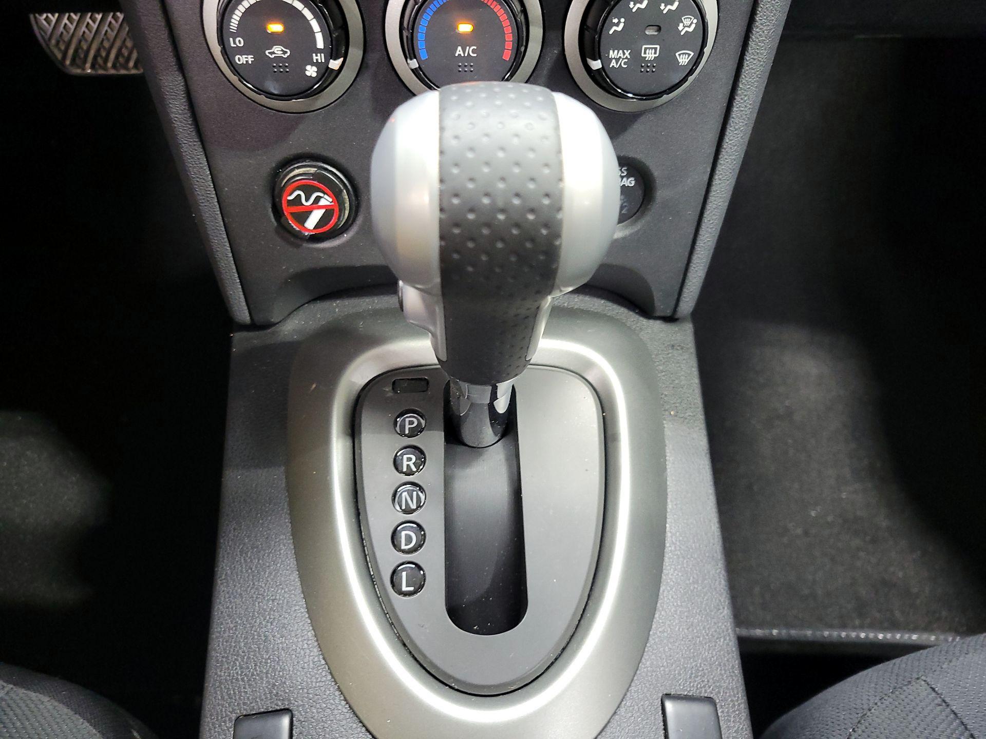 Thumbnail: 2015 Nissan Rogue - 17