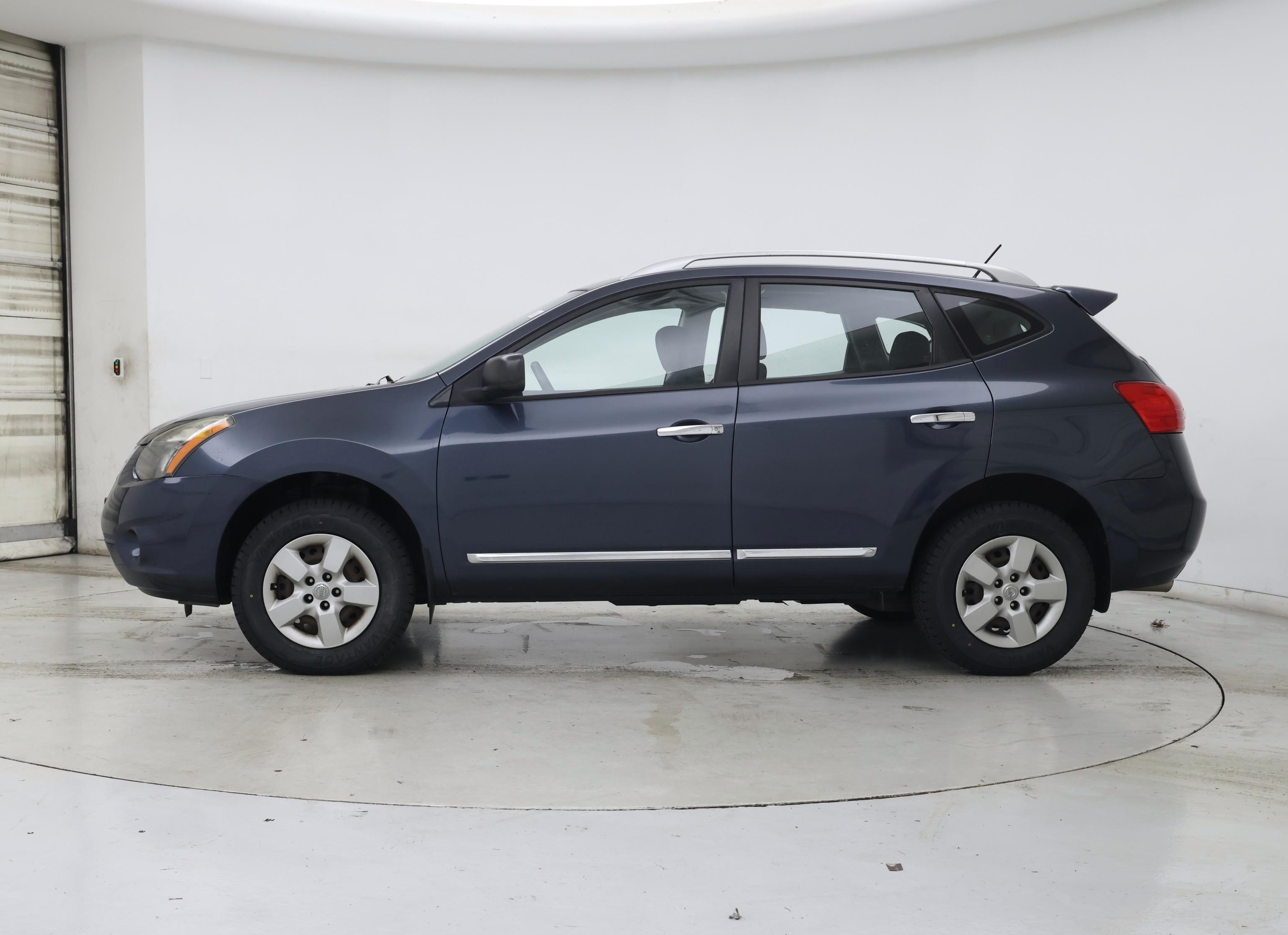 Thumbnail: 2015 Nissan Rogue - 3