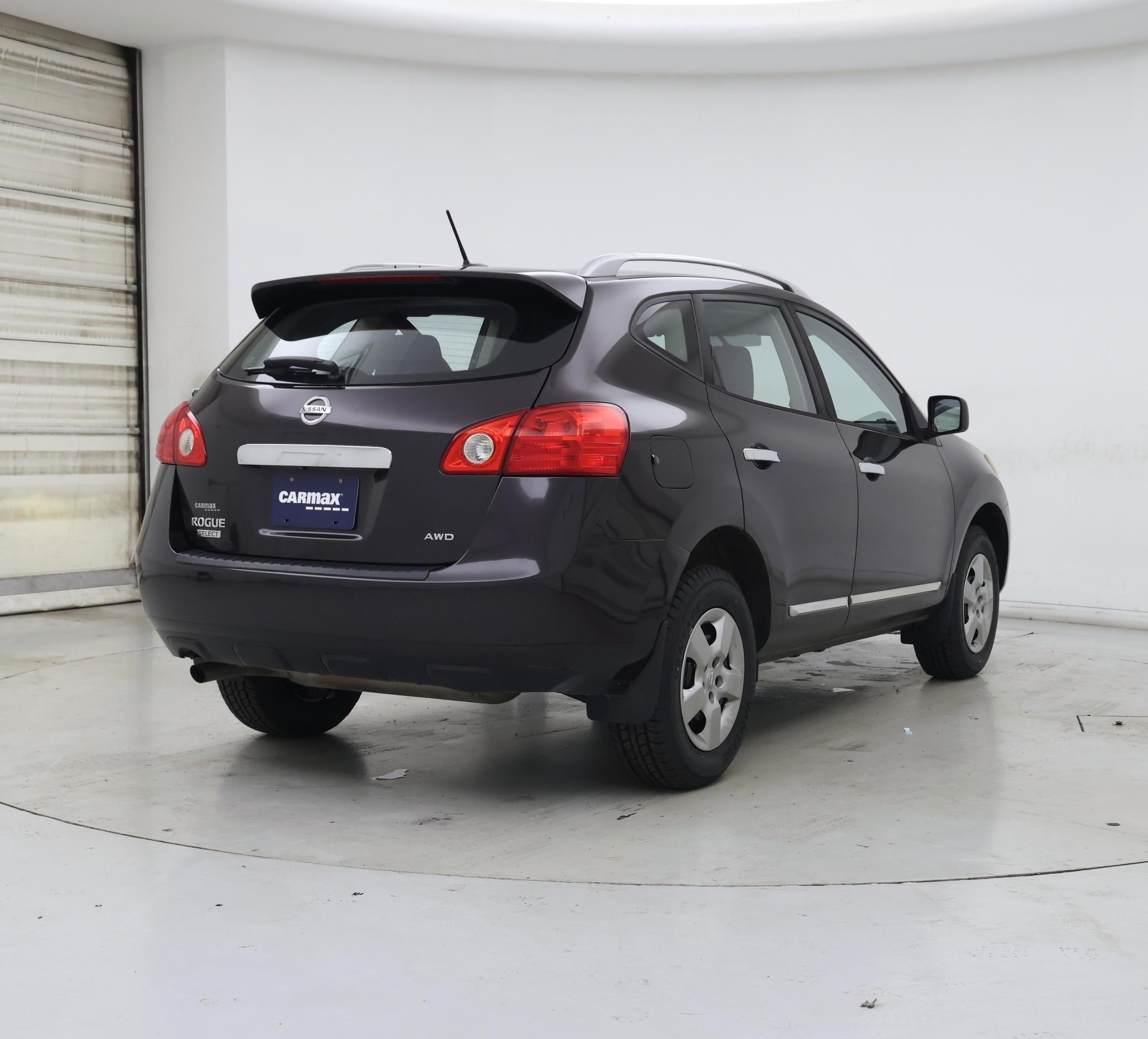 Thumbnail: 2015 Nissan Rogue - 8