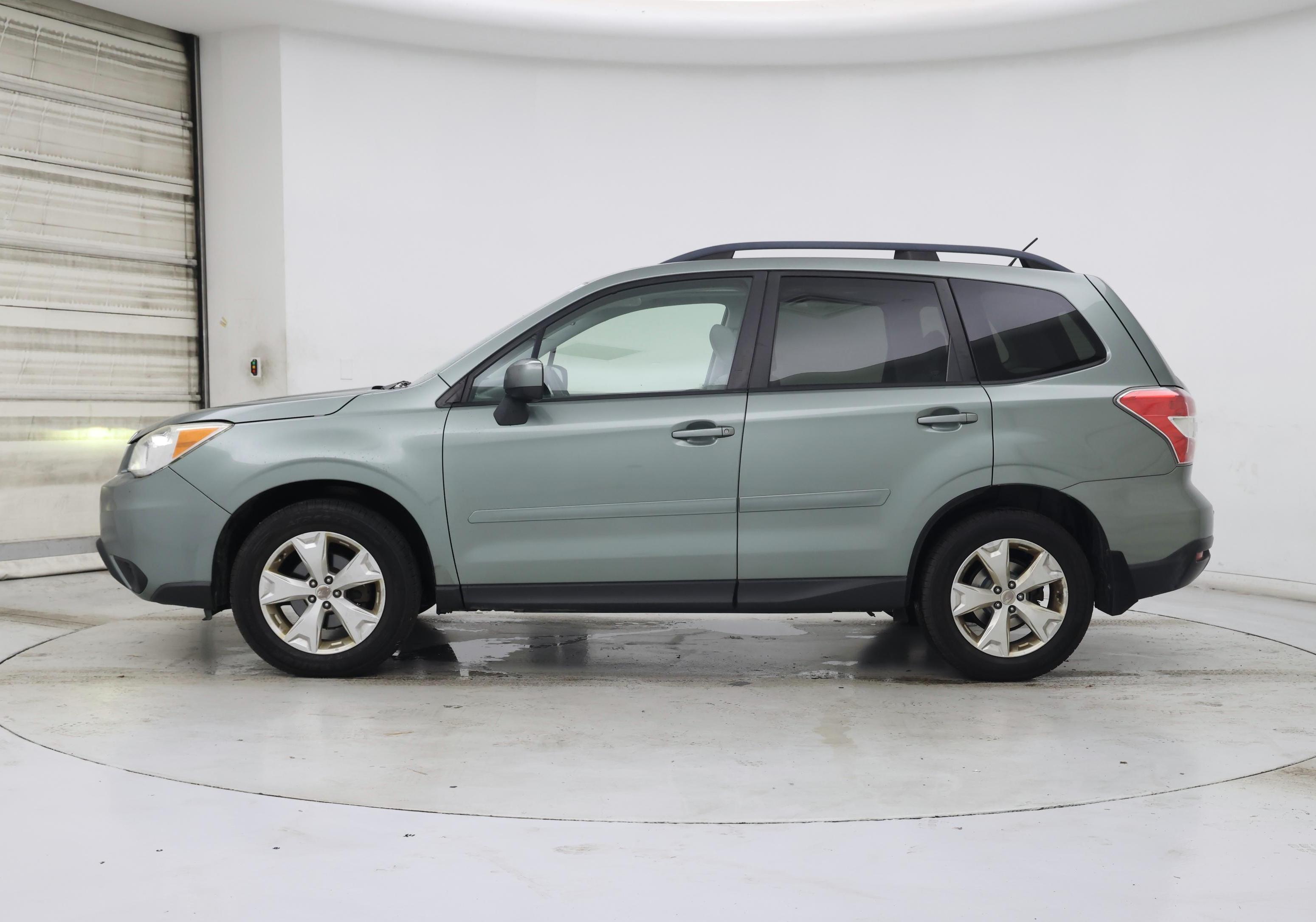 Thumbnail: 2015 Subaru Forester - 3