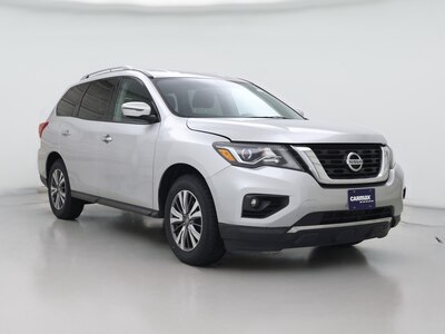 Silver 2017 Nissan Pathfinder SV