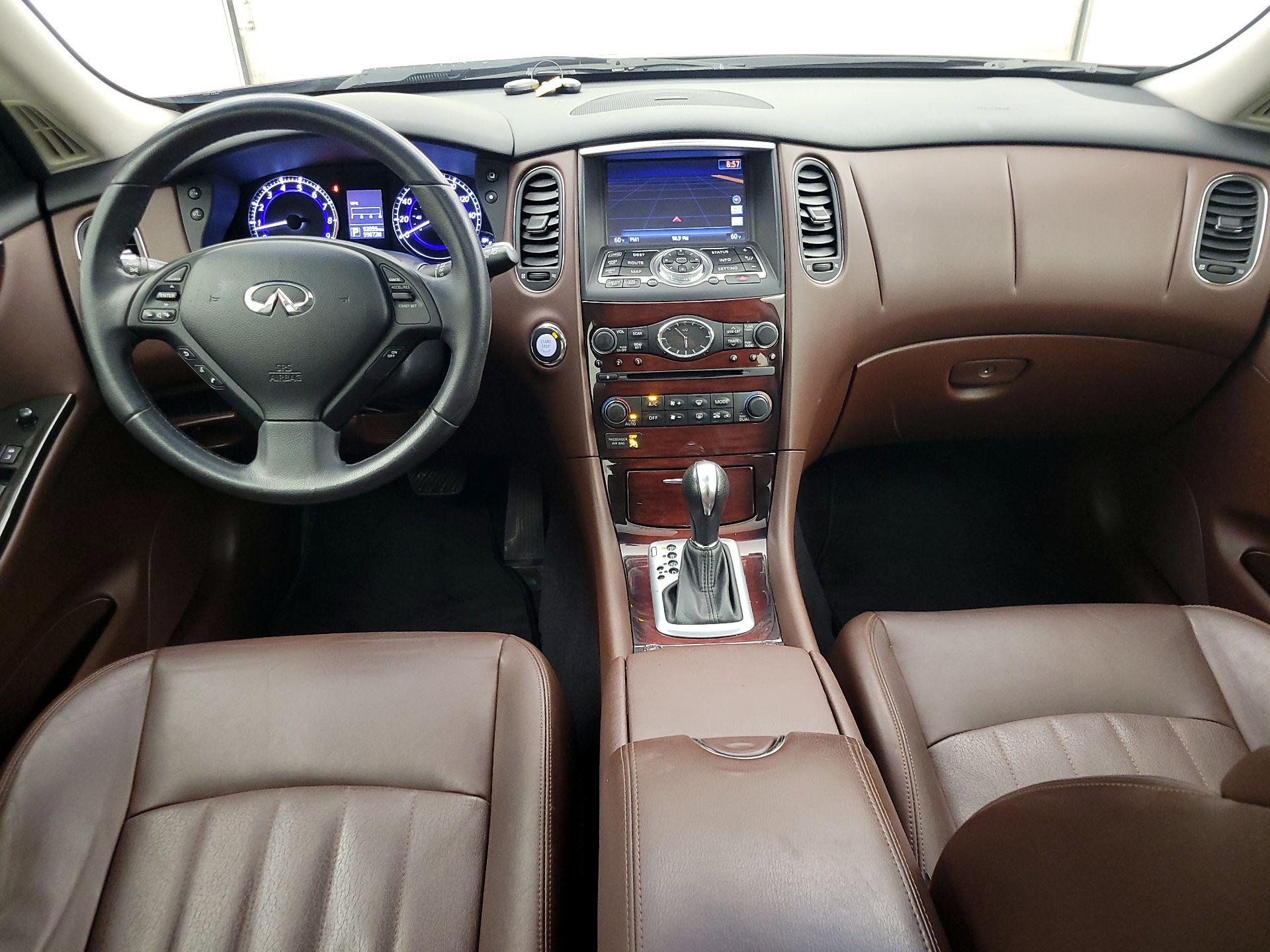 Thumbnail: 2016 INFINITI QX50 - 9