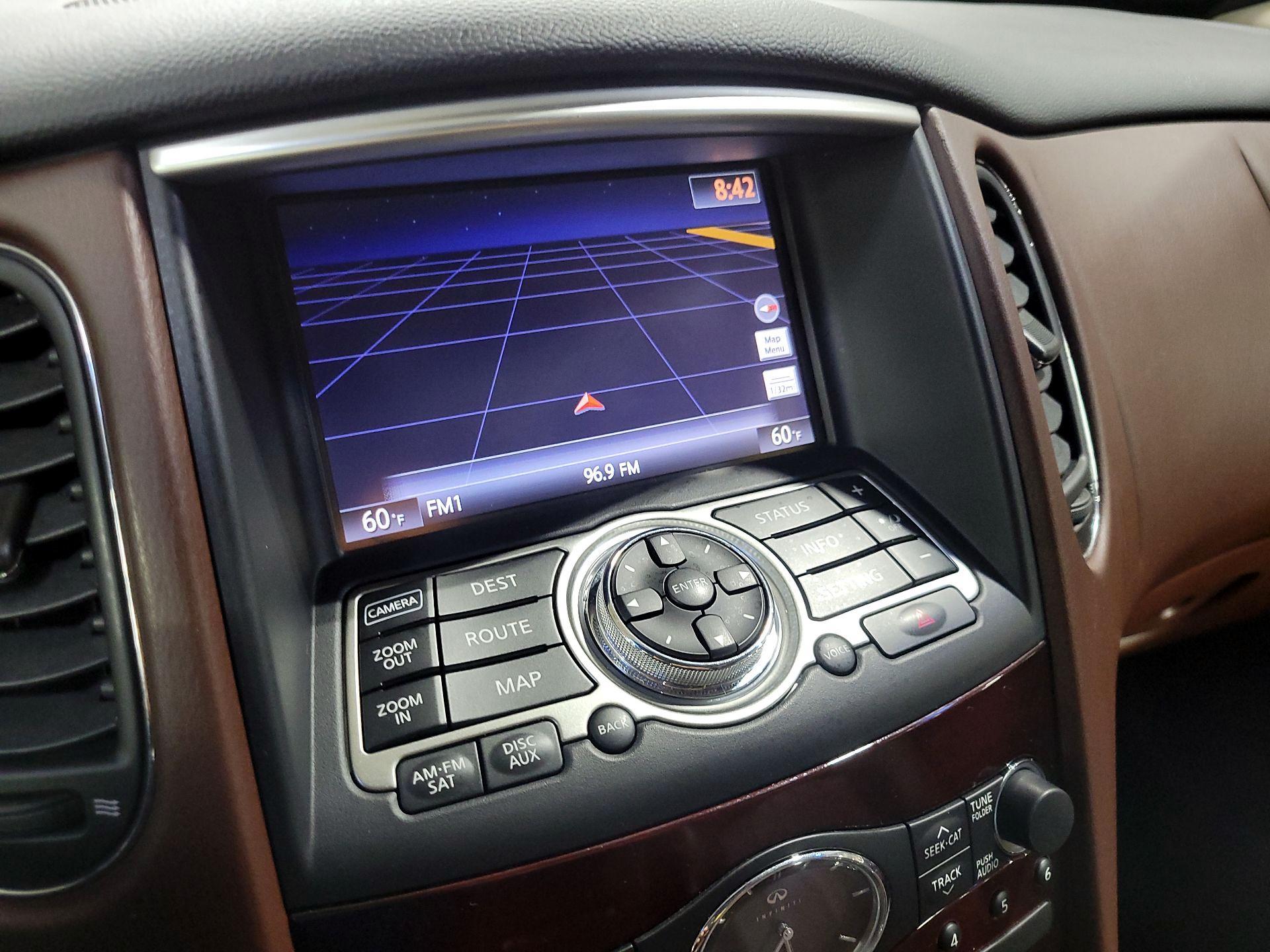 Thumbnail: 2016 INFINITI QX50 - 13
