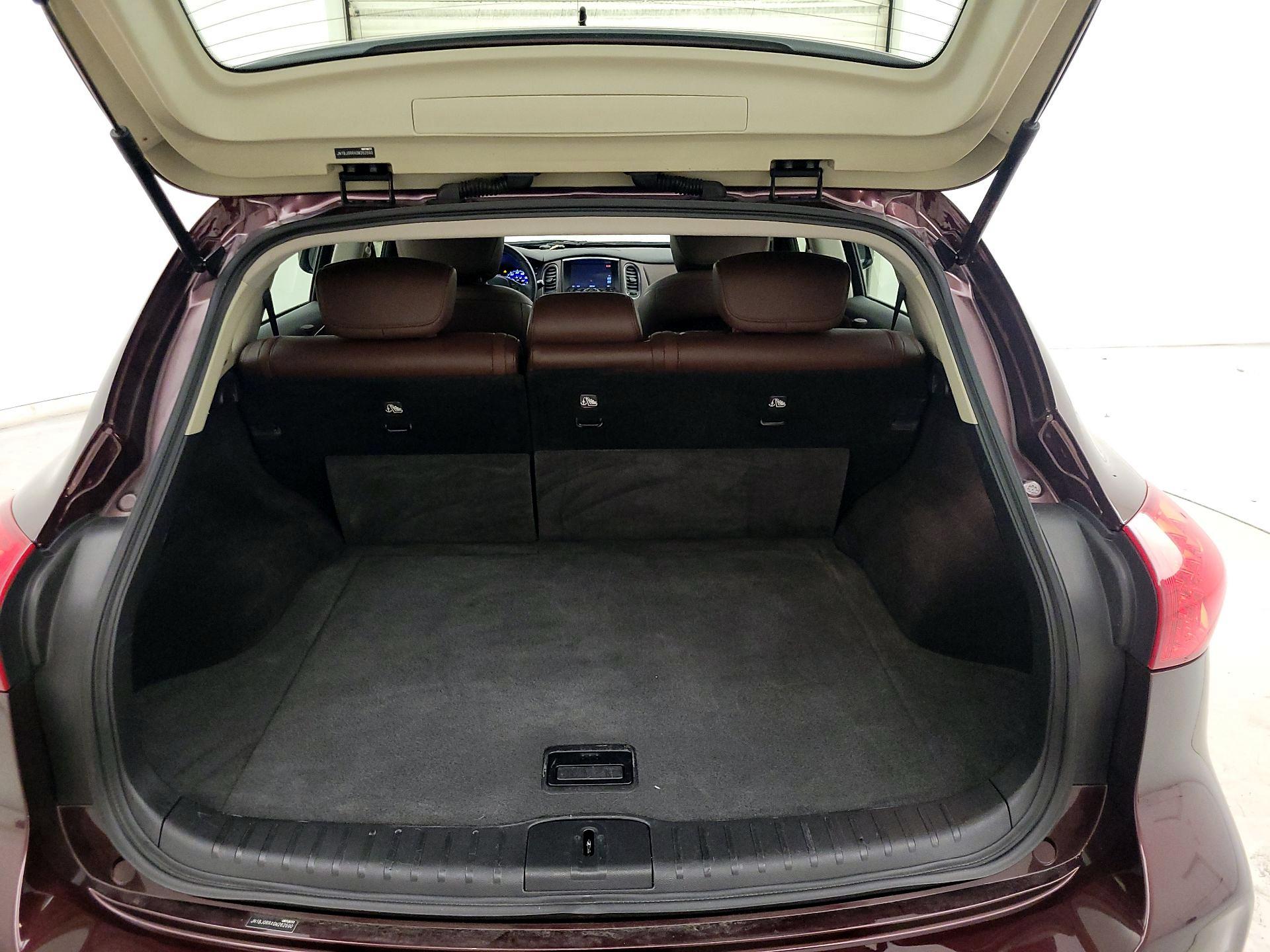 Thumbnail: 2016 INFINITI QX50 - 20