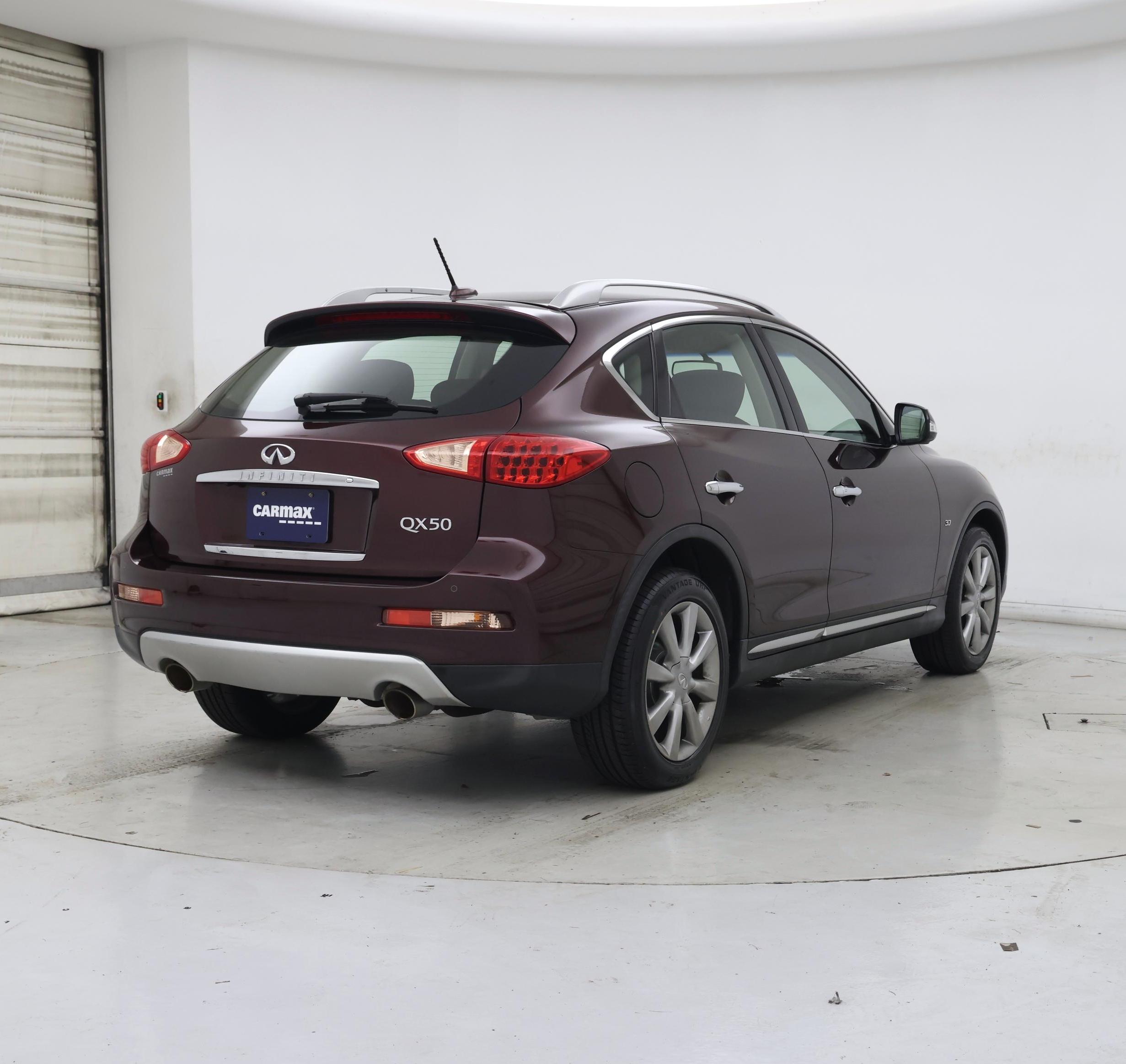 Thumbnail: 2016 INFINITI QX50 - 8