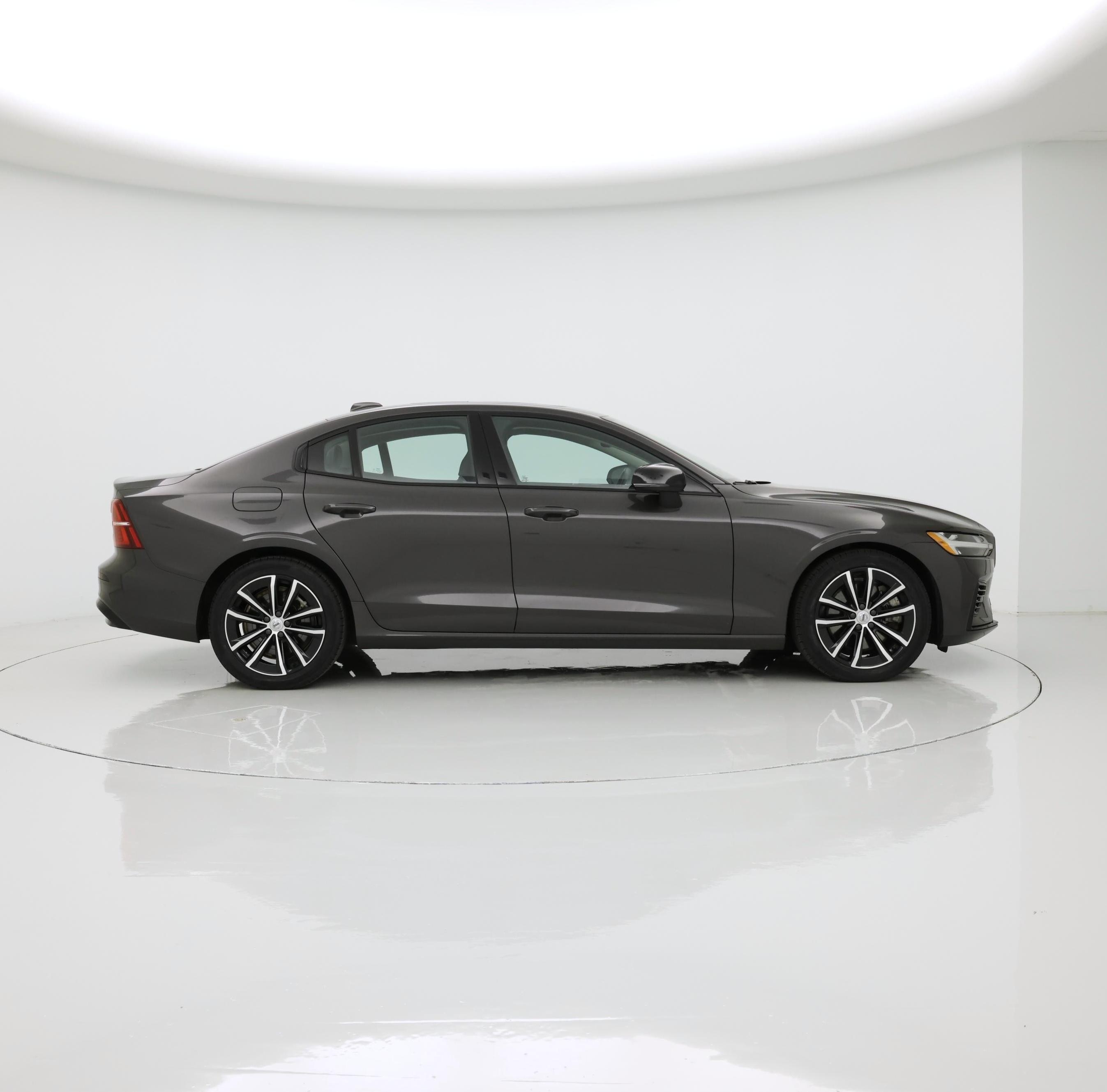 Thumbnail: 2023 Volvo S60 - 7