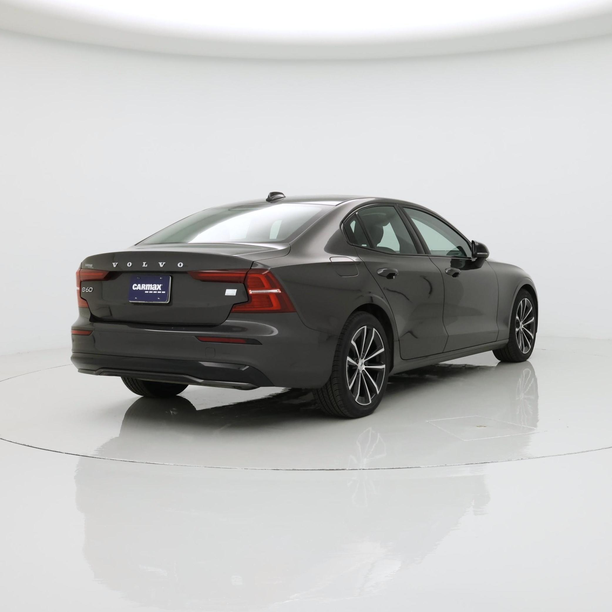 Thumbnail: 2023 Volvo S60 - 8