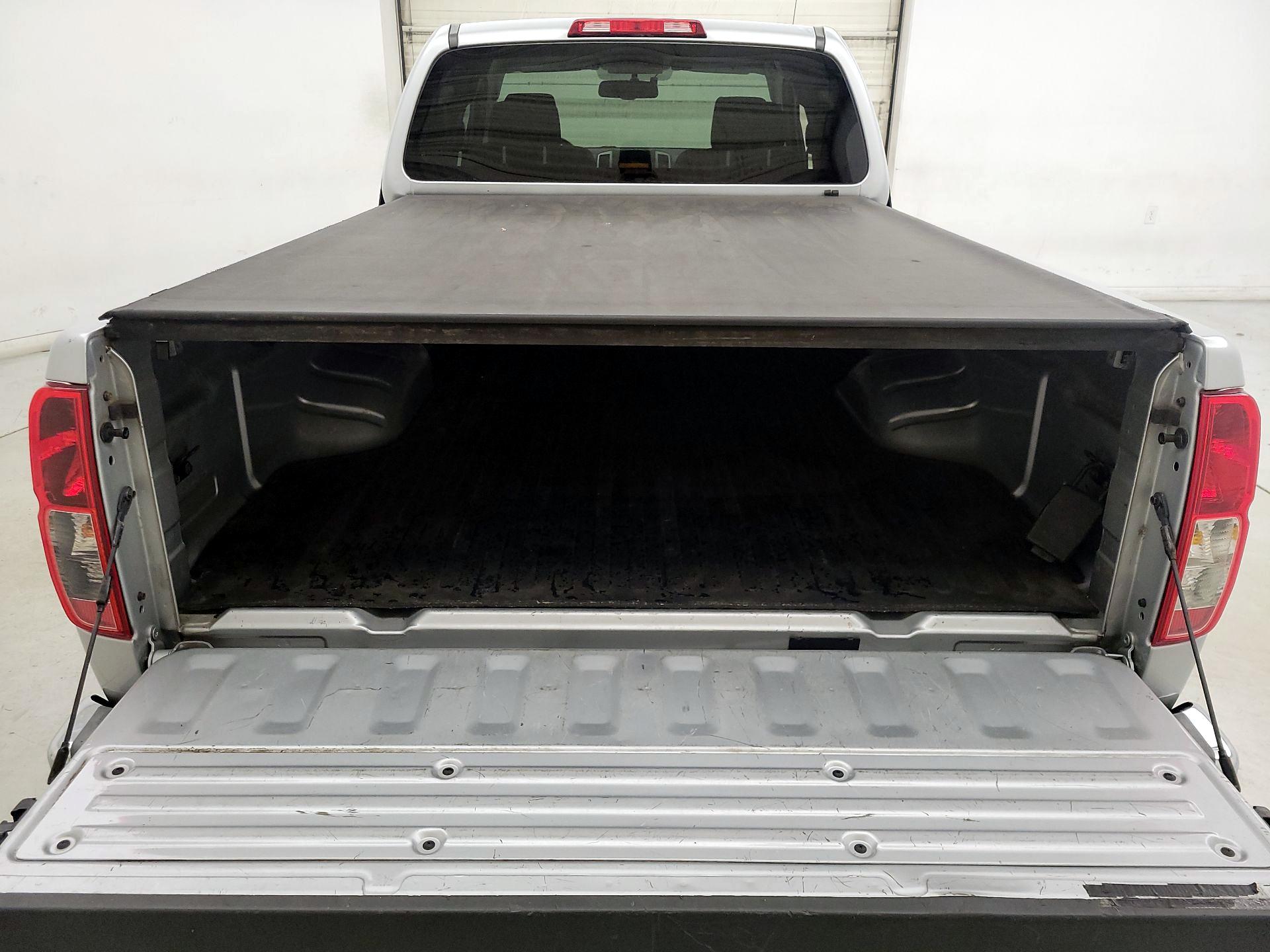 Thumbnail: 2016 Nissan Frontier - 20