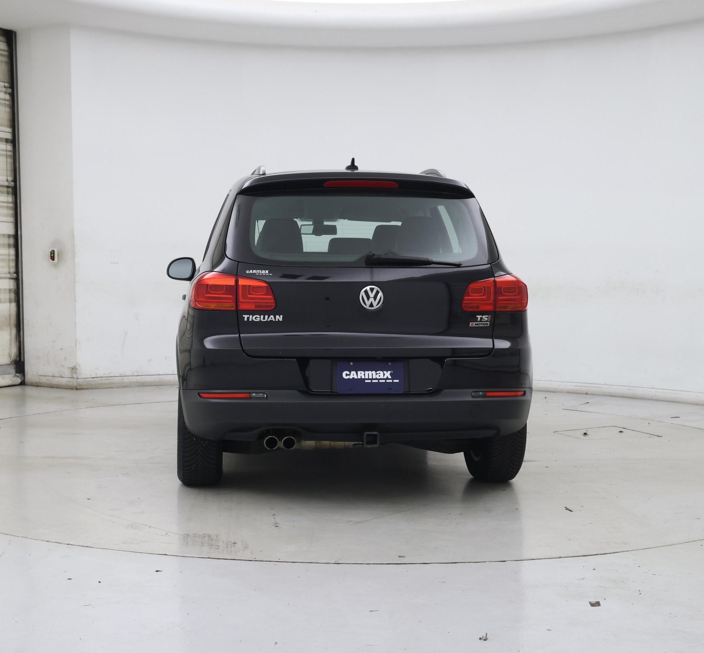 Thumbnail: 2017 Volkswagen Tiguan - 6