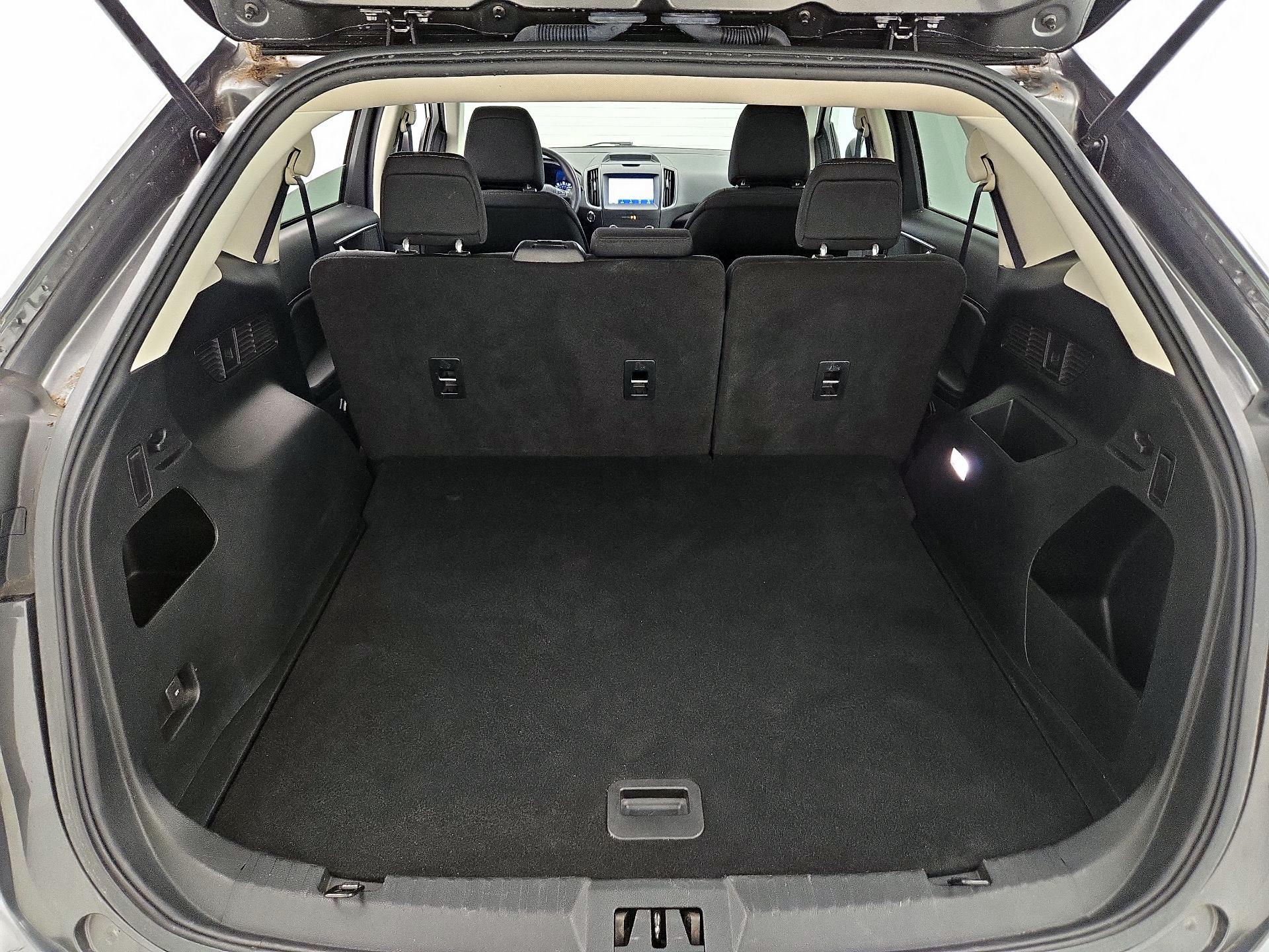 Thumbnail: 2020 Ford Edge - 20