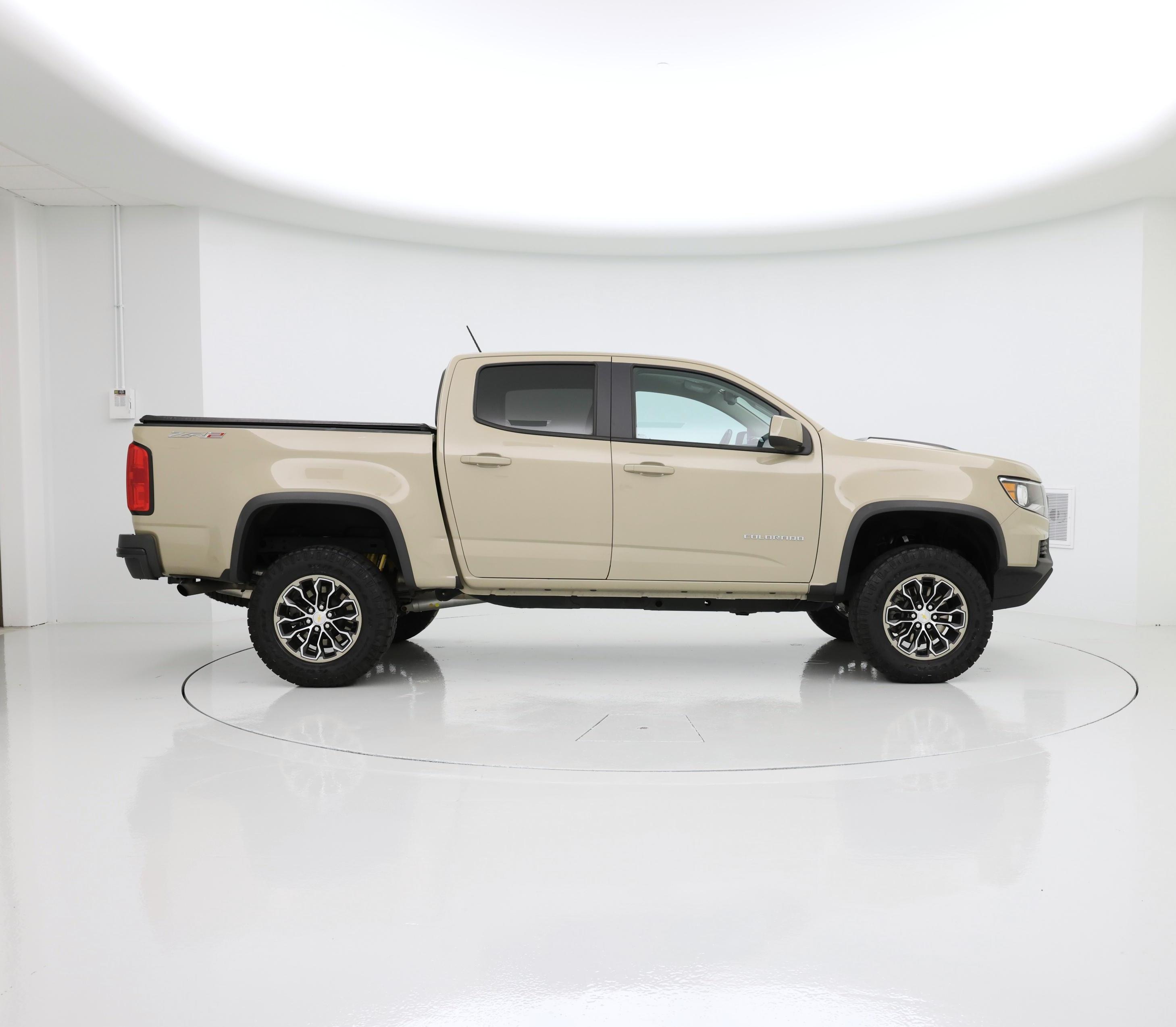 Thumbnail: 2022 Chevrolet Colorado - 7