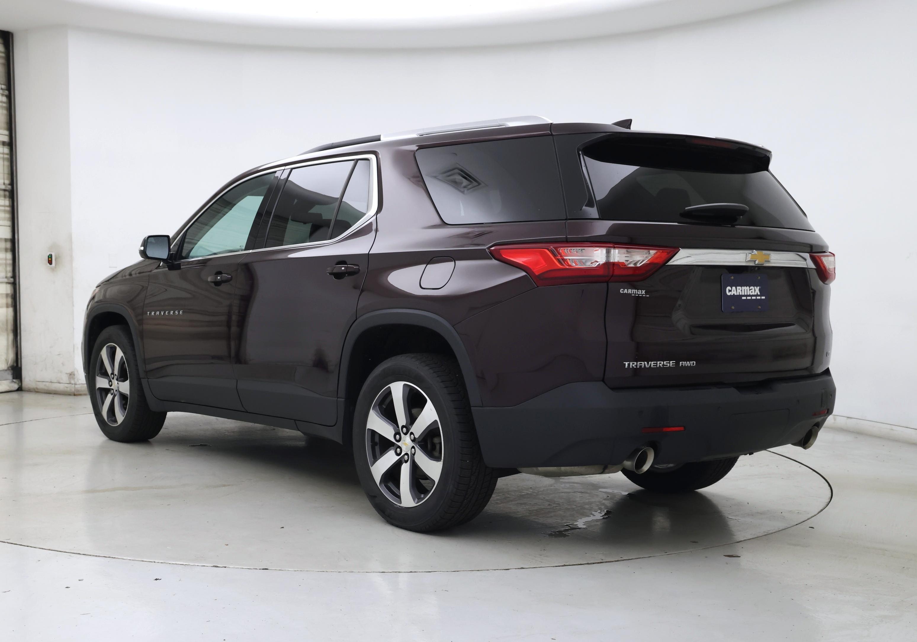 Thumbnail: 2018 Chevrolet Traverse - 2