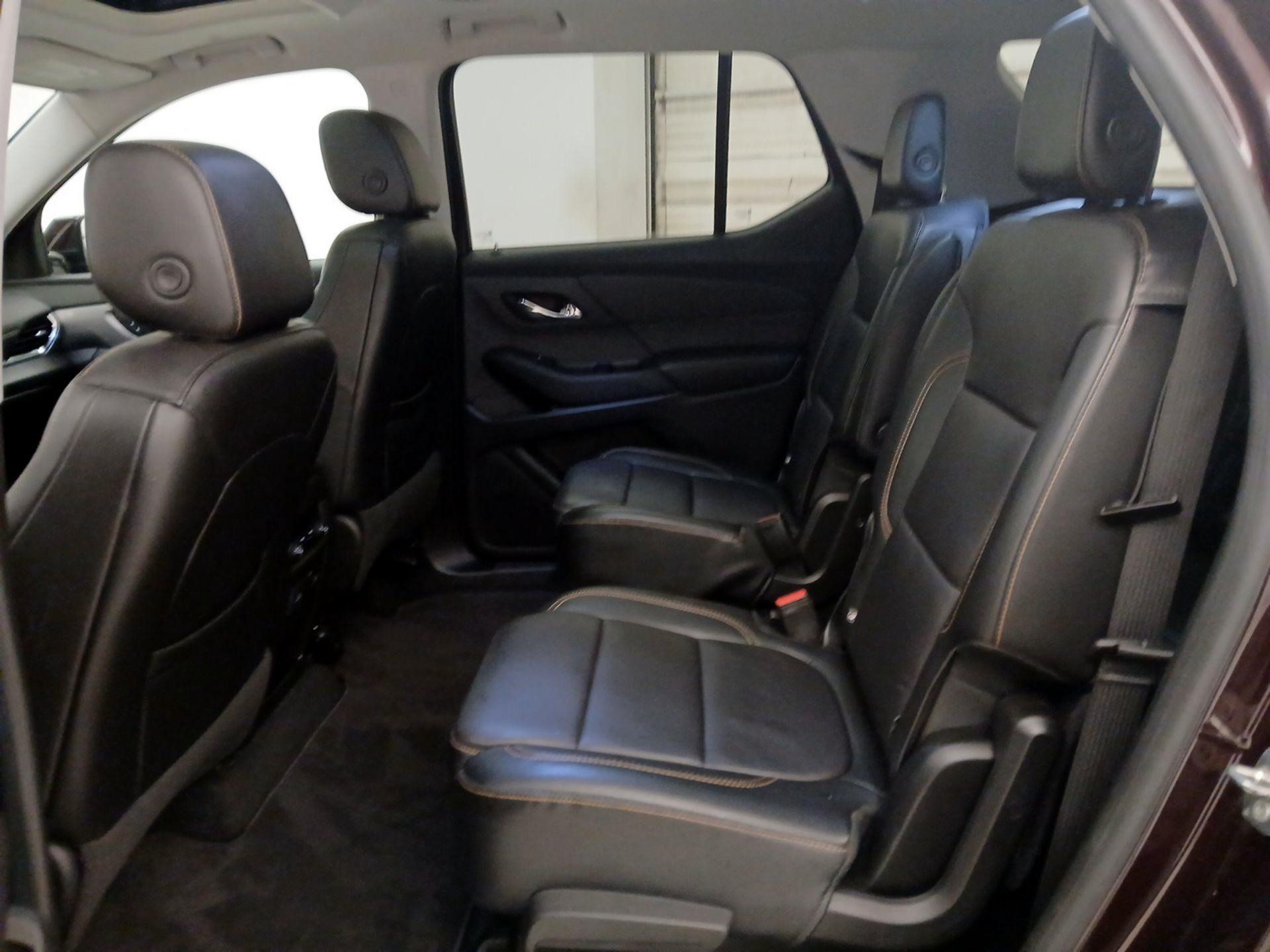 Thumbnail: 2018 Chevrolet Traverse - 20