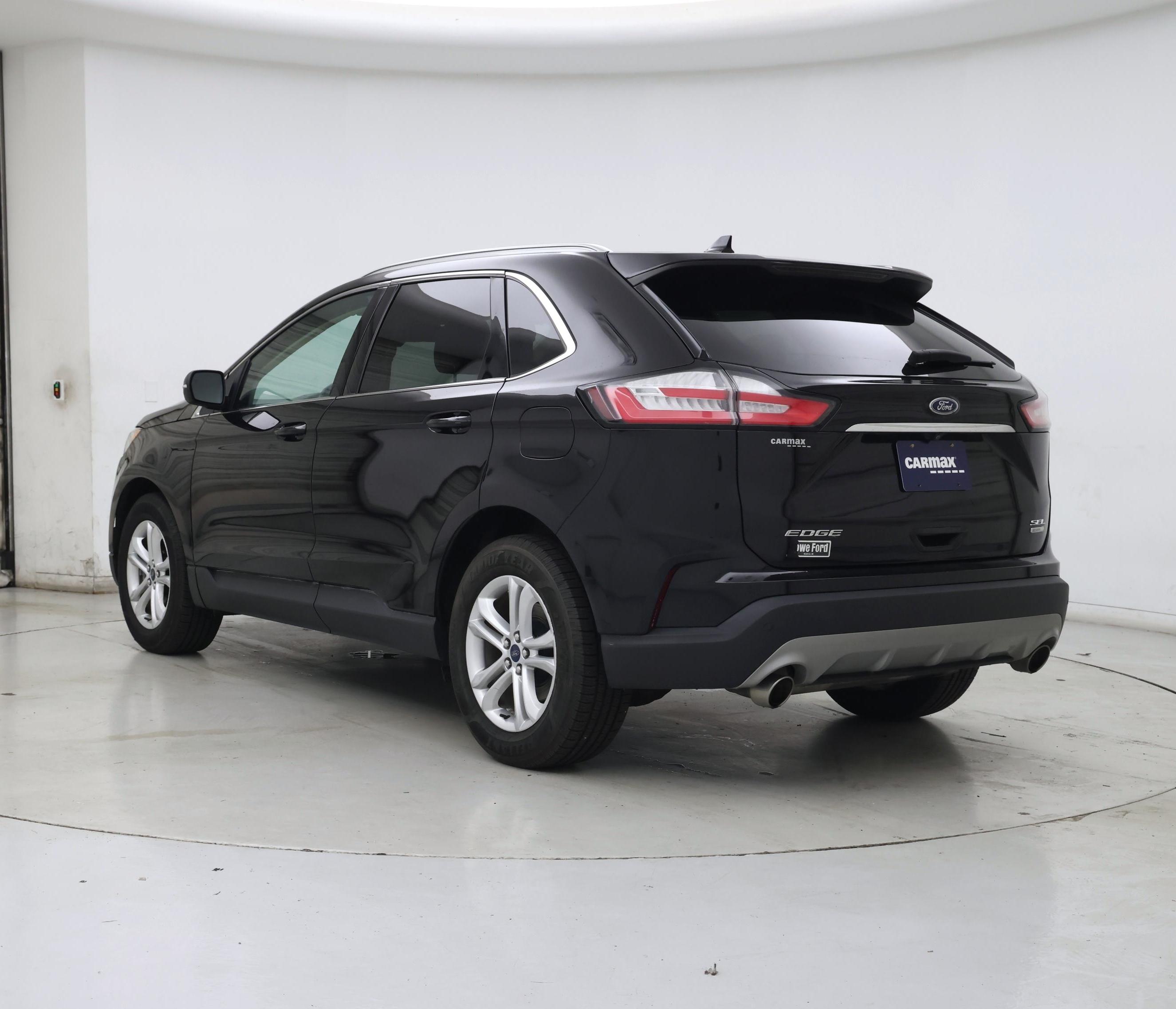 Thumbnail: 2019 Ford Edge - 2