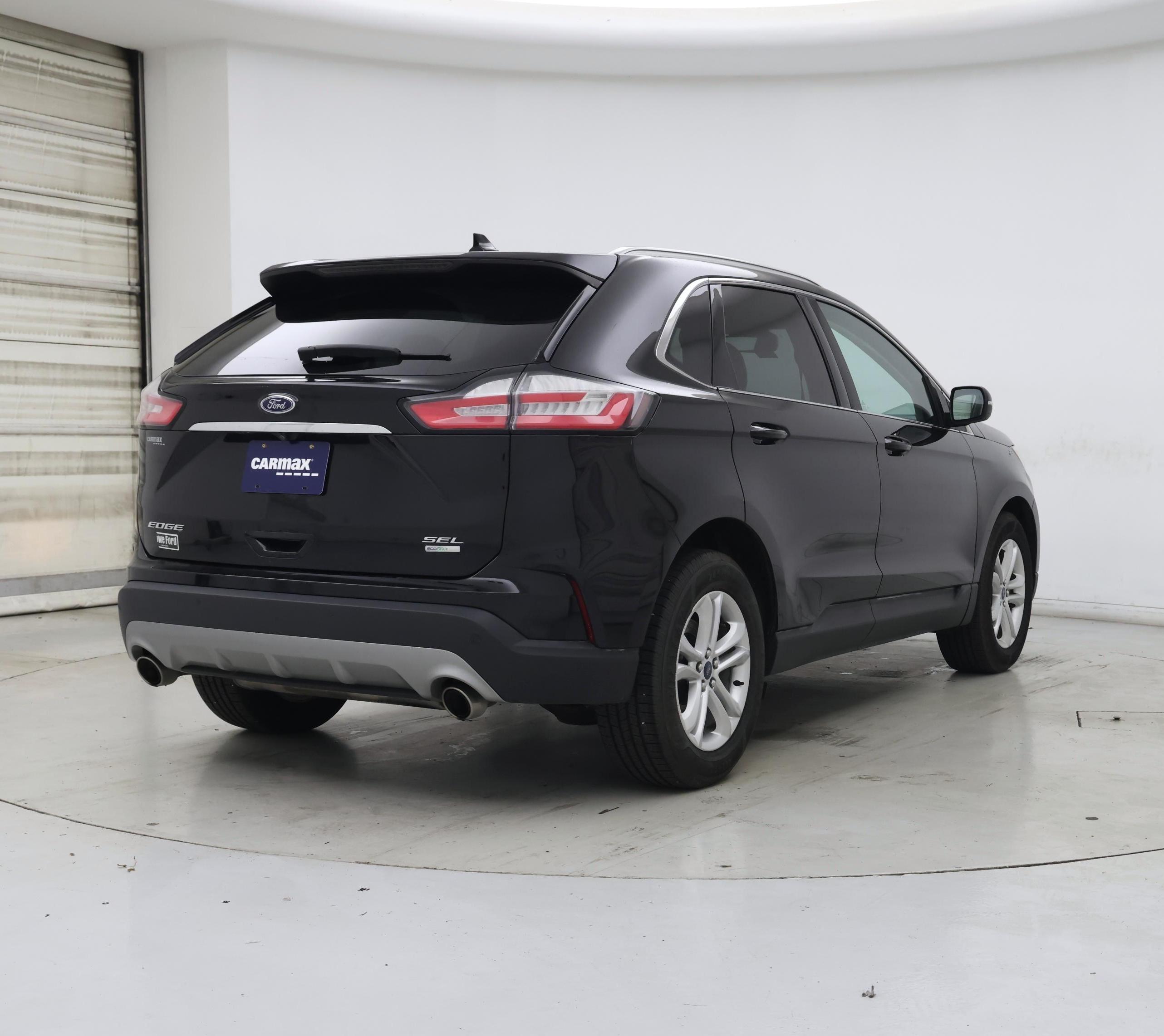 Thumbnail: 2019 Ford Edge - 8
