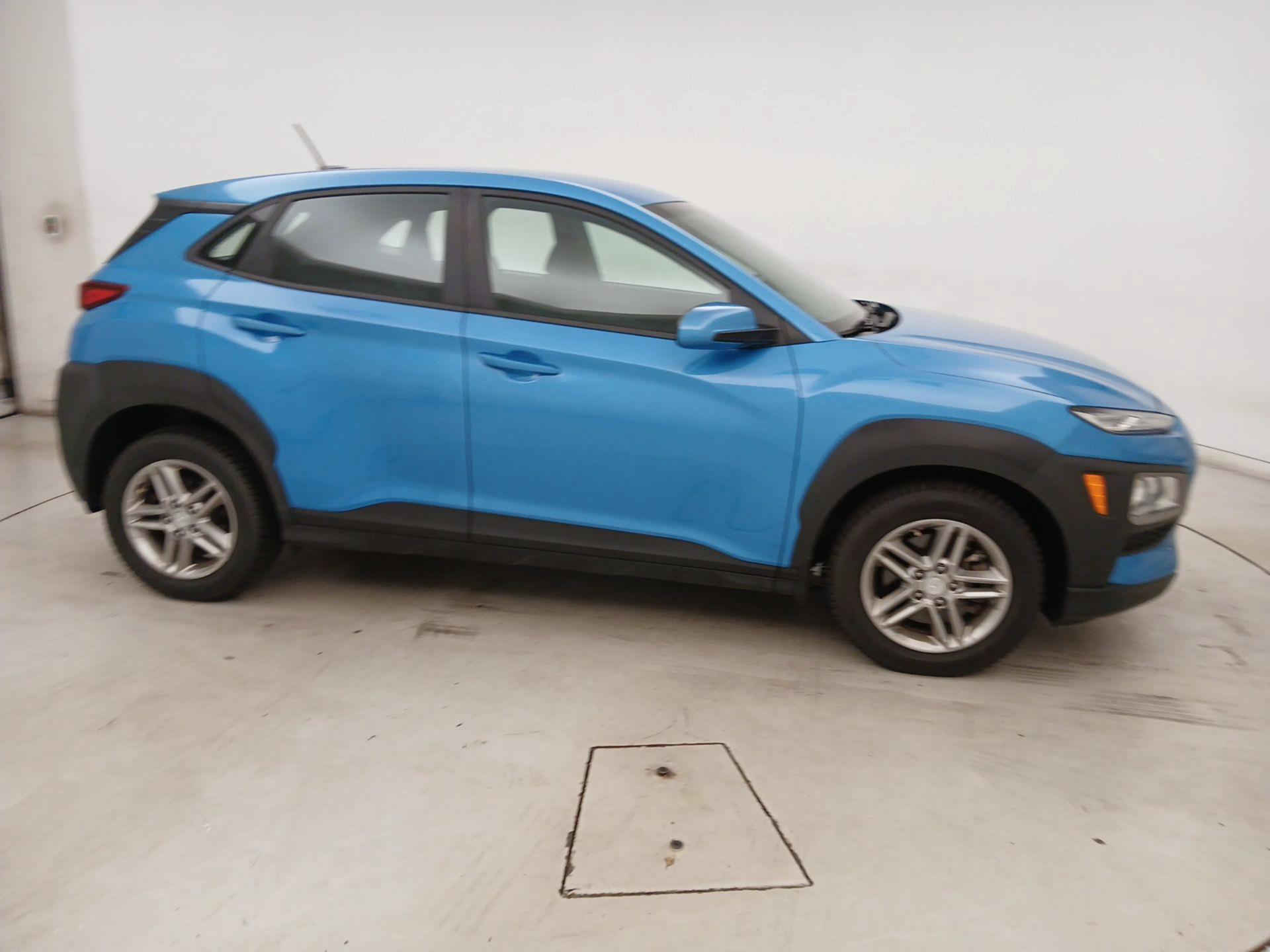 Thumbnail: 2019 Hyundai Kona - 4