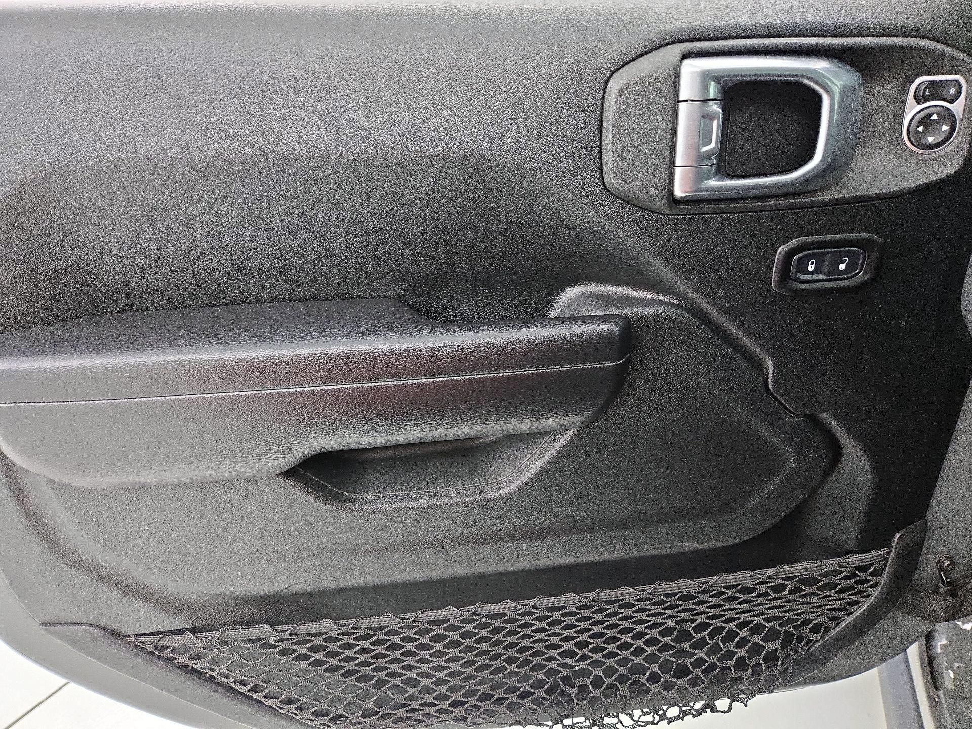 Thumbnail: 2021 Jeep Wrangler - 12