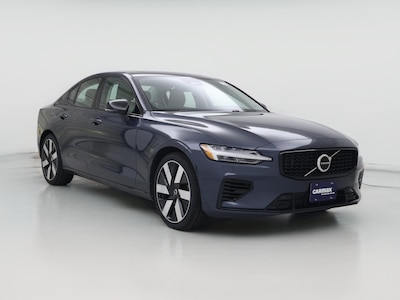 2023 Volvo S60 Recharge PHEV T8 Plus Dark Theme