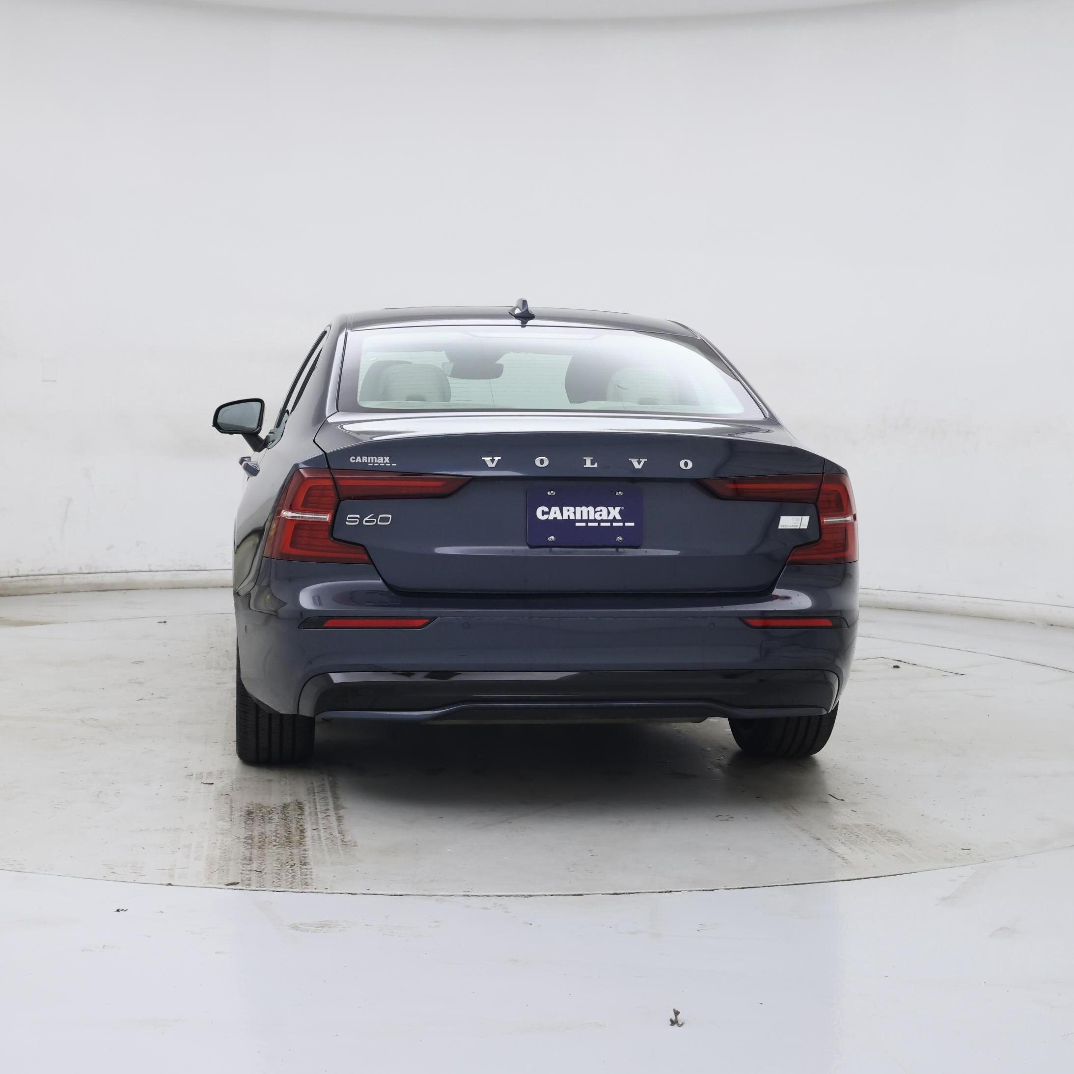 Thumbnail: 2023 Volvo S60 - 6