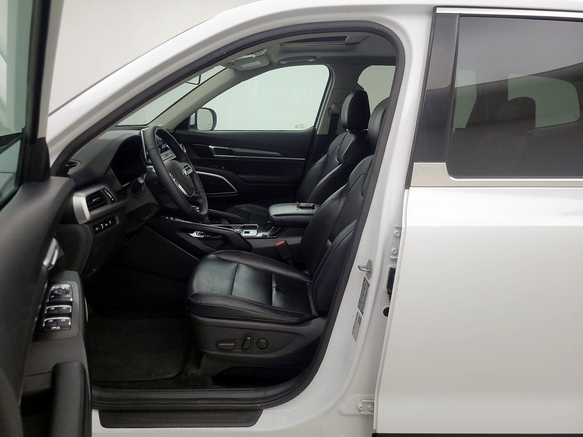 Thumbnail: 2020 Kia Telluride - 11