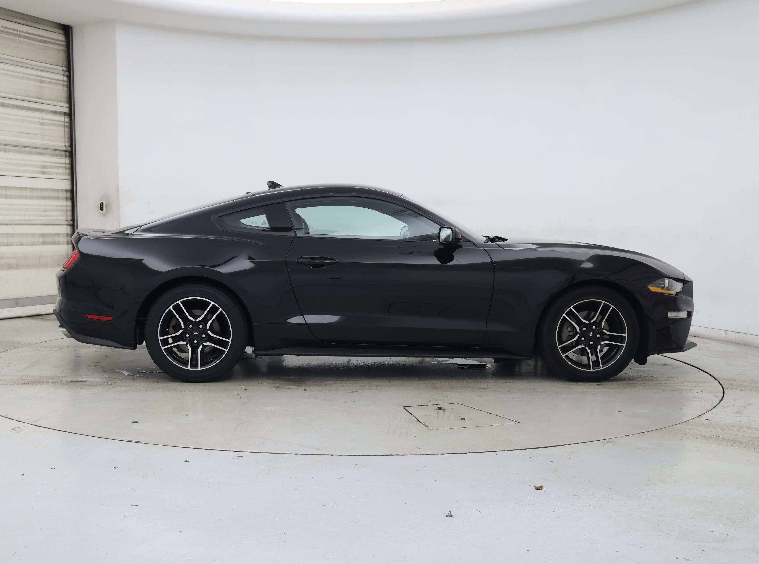 Thumbnail: 2021 Ford Mustang - 7
