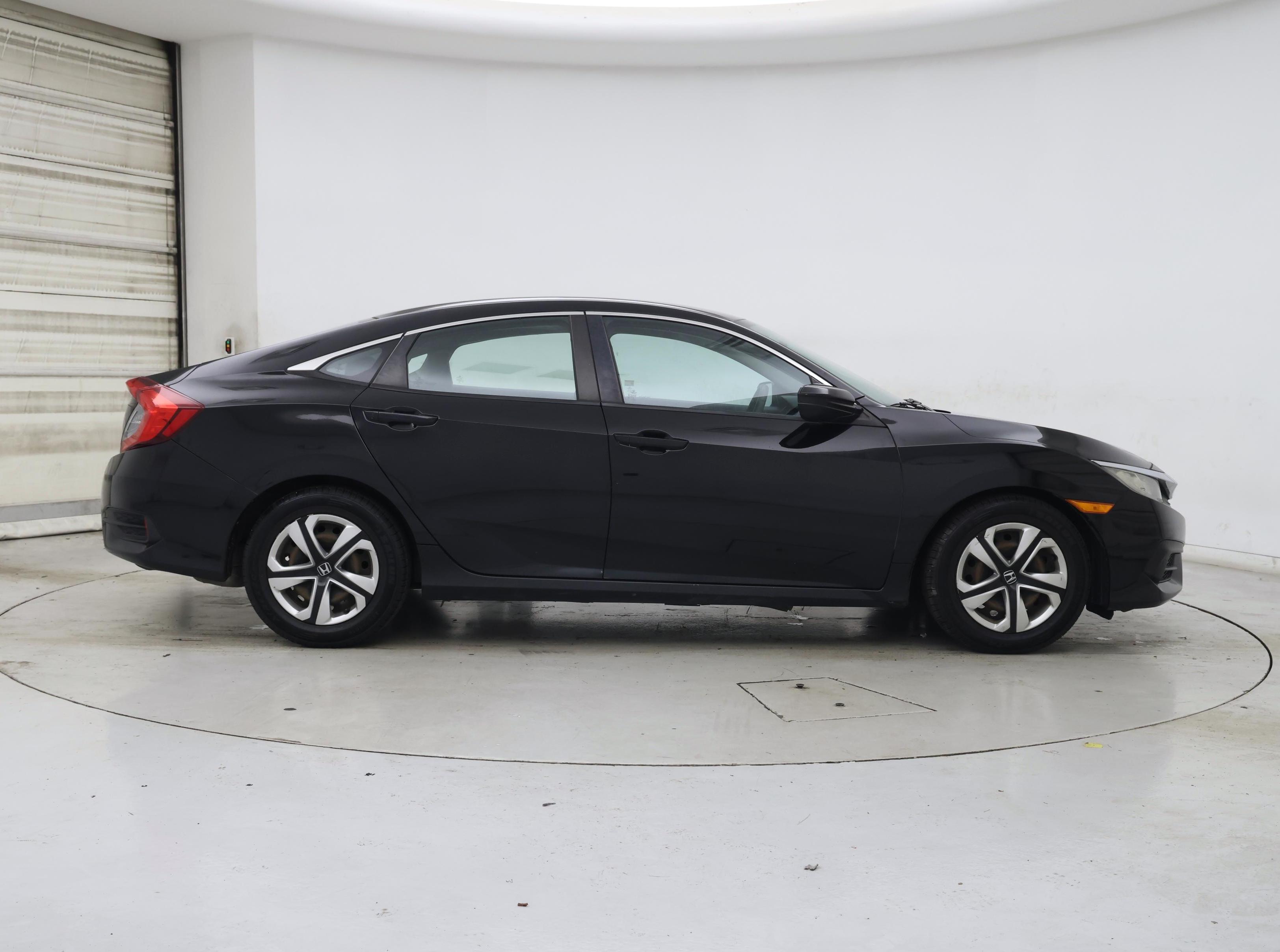 Thumbnail: 2016 Honda Civic - 7