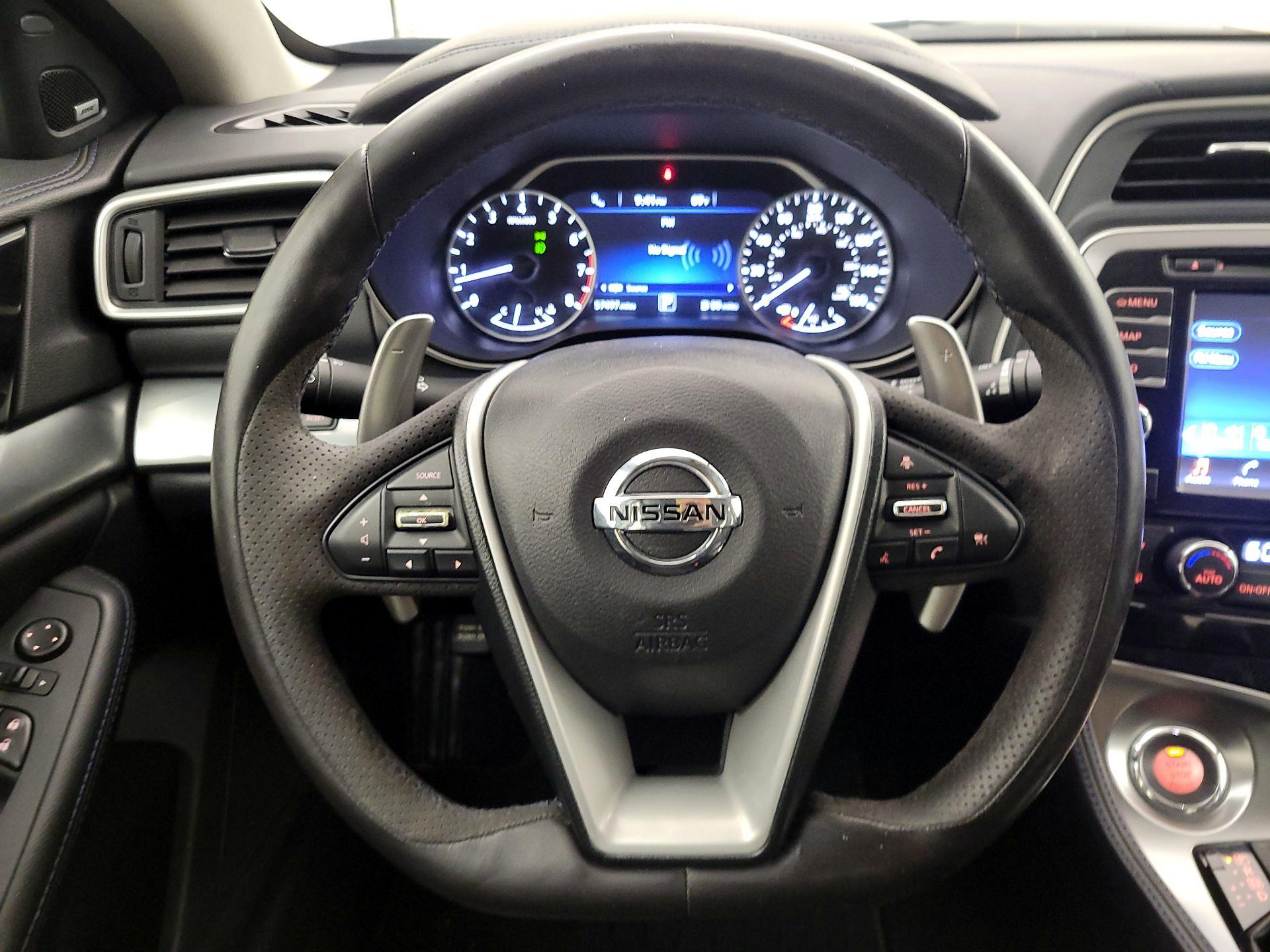 Thumbnail: 2017 Nissan Maxima - 10