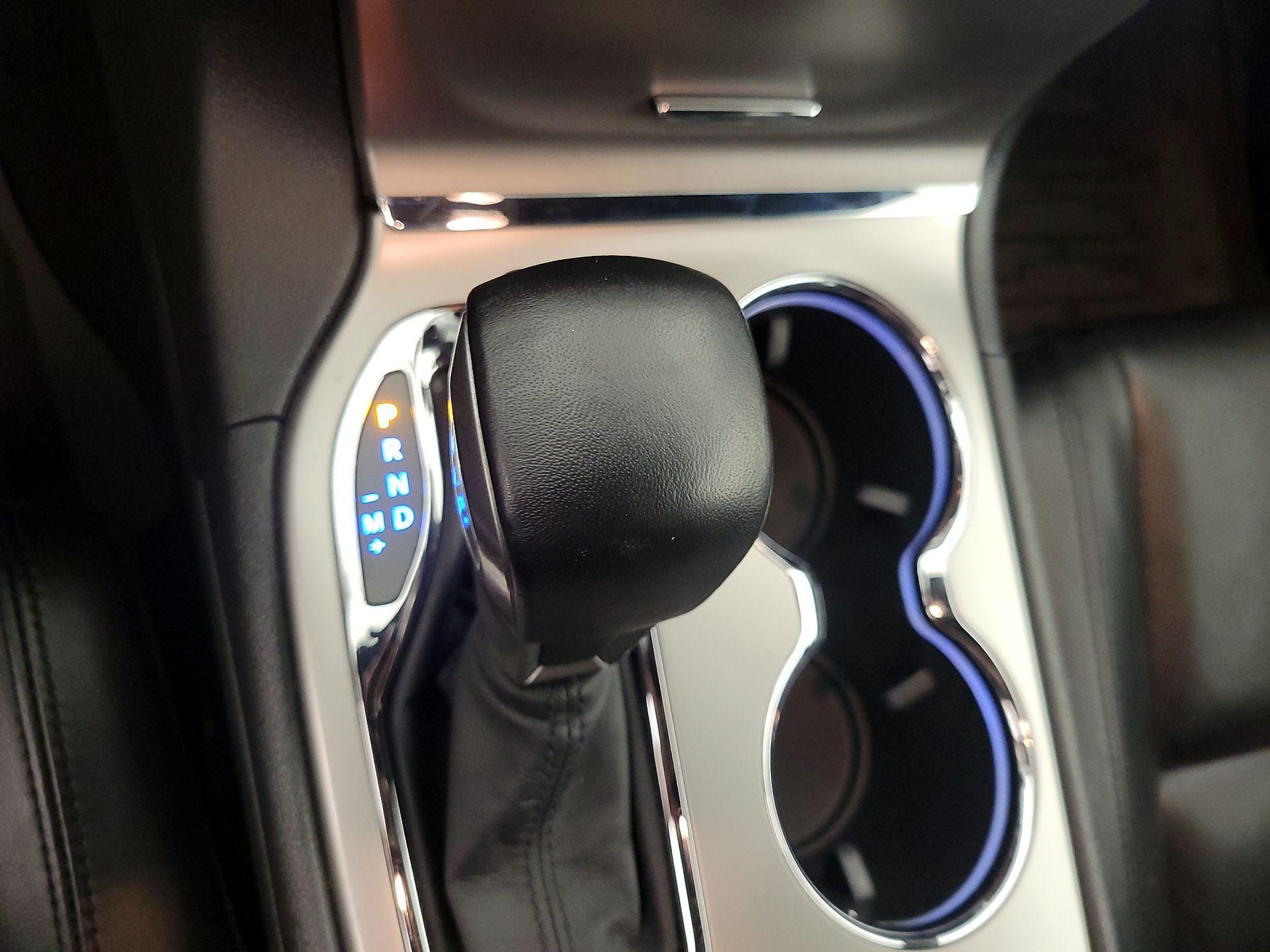 Thumbnail: 2019 Jeep Grand Cherokee - 17