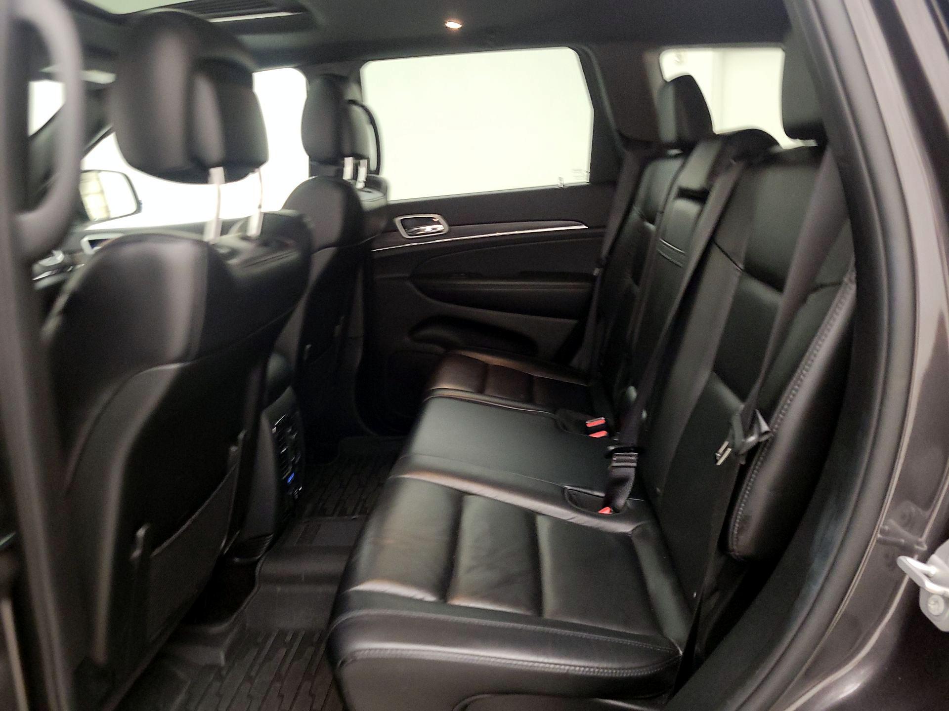 Thumbnail: 2019 Jeep Grand Cherokee - 20