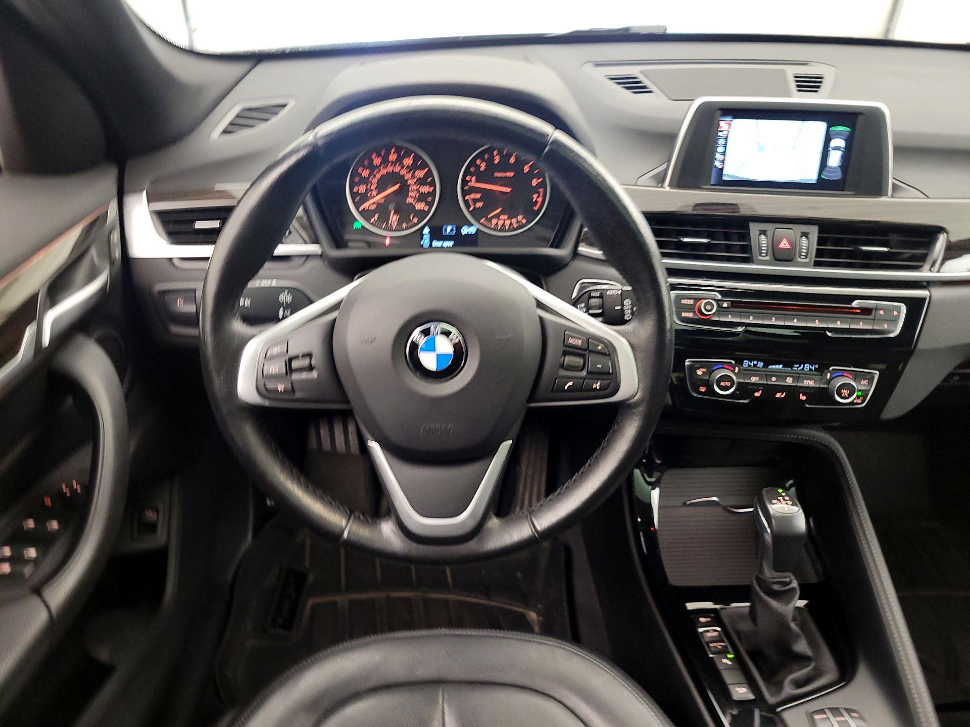 Thumbnail: 2016 BMW X1 - 10
