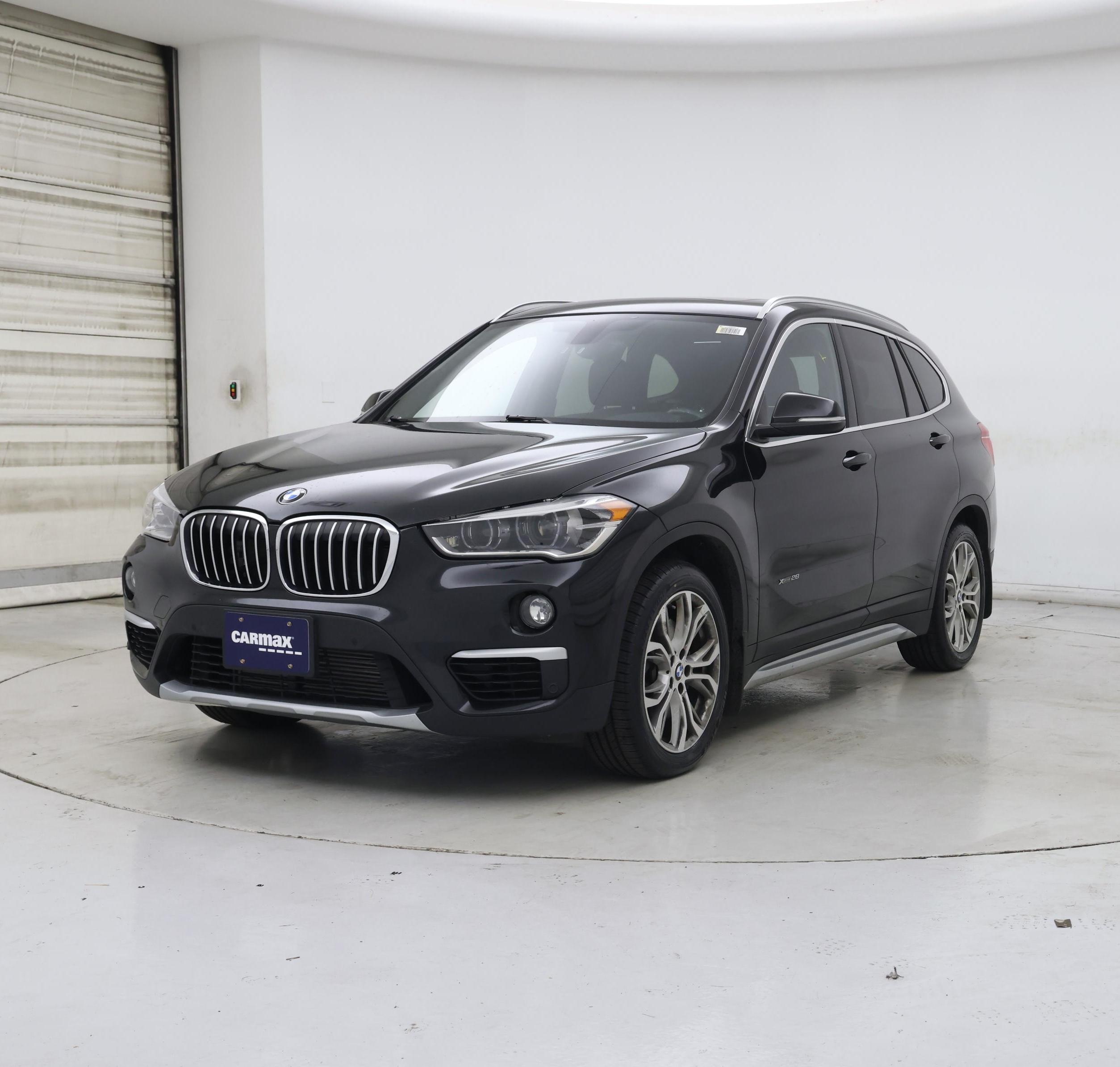 Thumbnail: 2016 BMW X1 - 4
