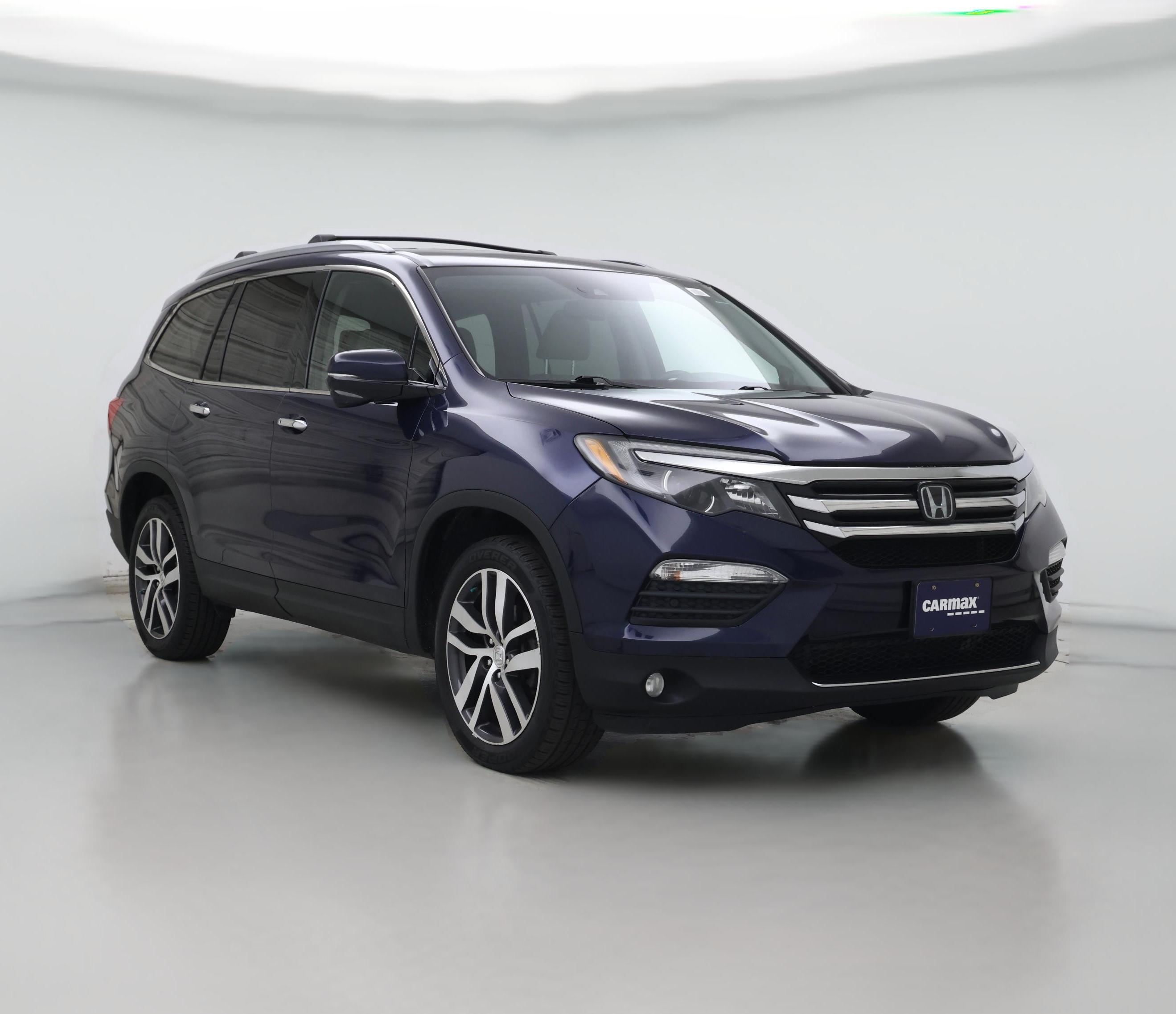 Thumbnail: 2017 Honda Pilot - 1