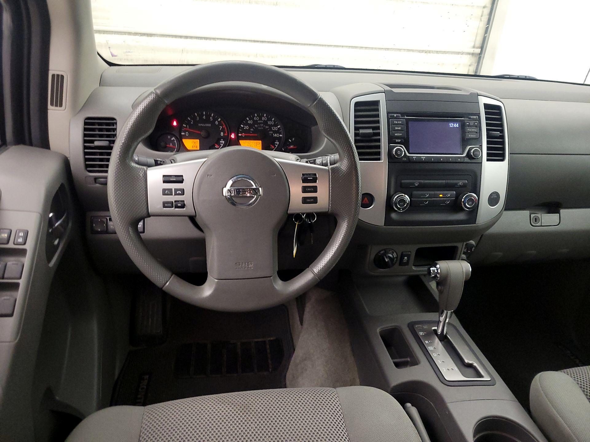 Thumbnail: 2017 Nissan Frontier - 10