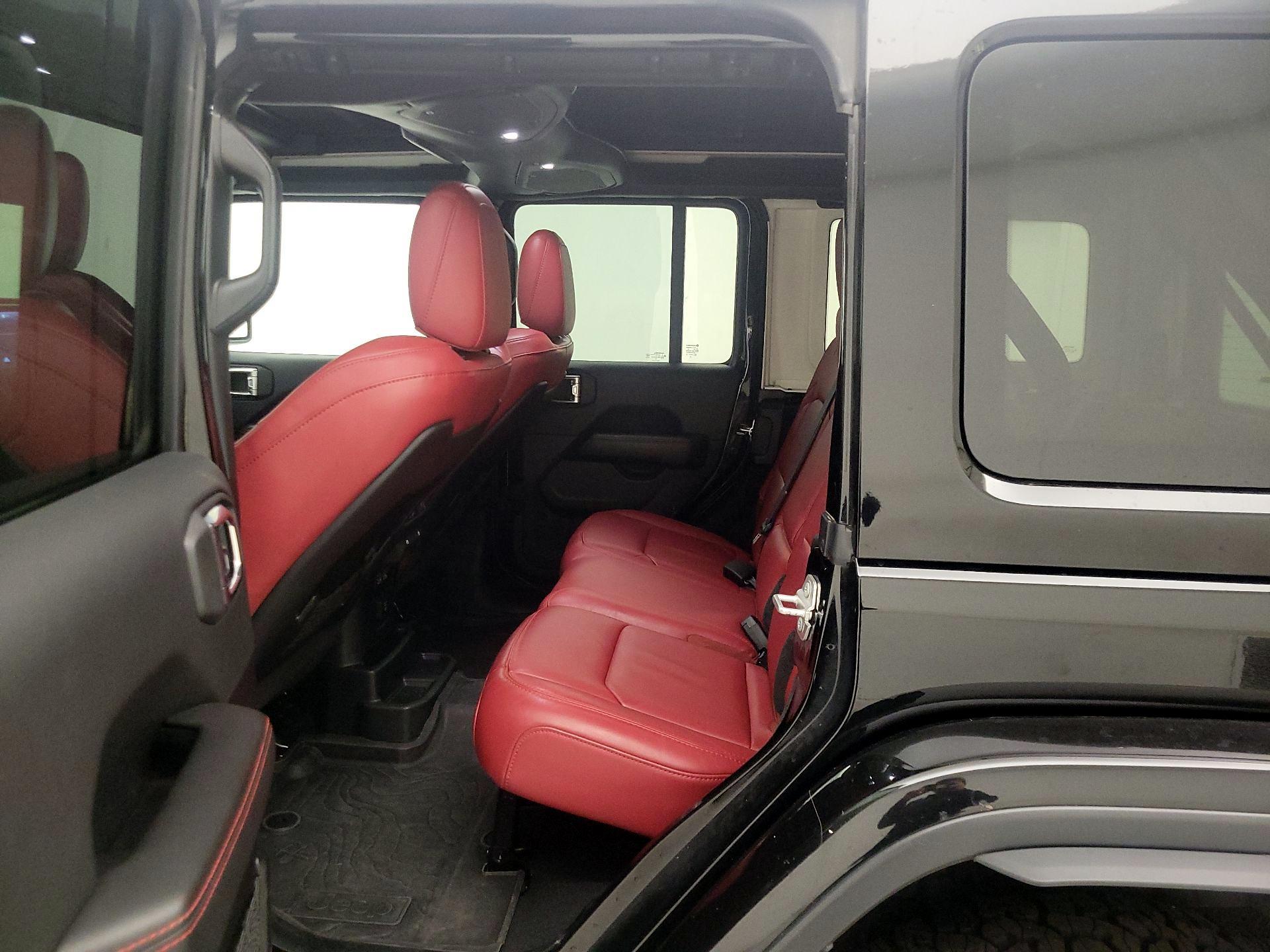 Thumbnail: 2024 Jeep Wrangler - 20