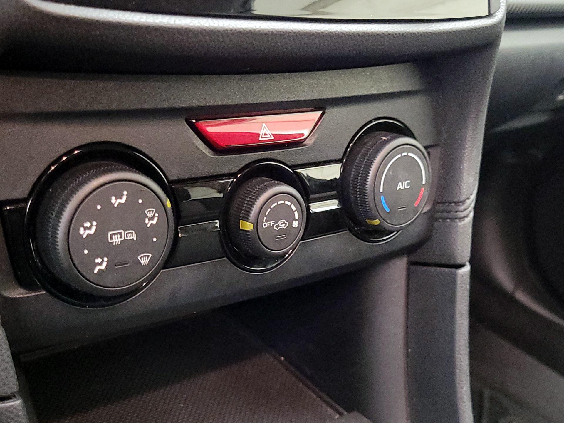 Thumbnail: 2019 Subaru Crosstrek - 16