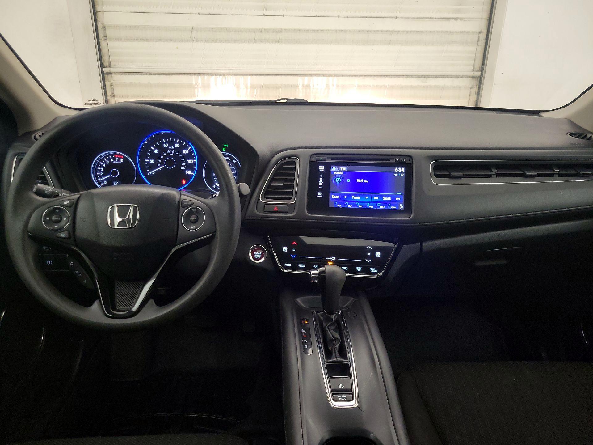 Thumbnail: 2016 Honda HR-V - 9