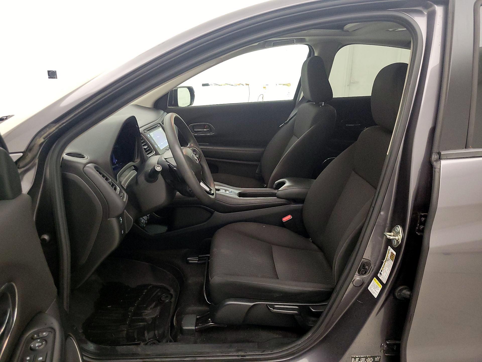 Thumbnail: 2016 Honda HR-V - 11
