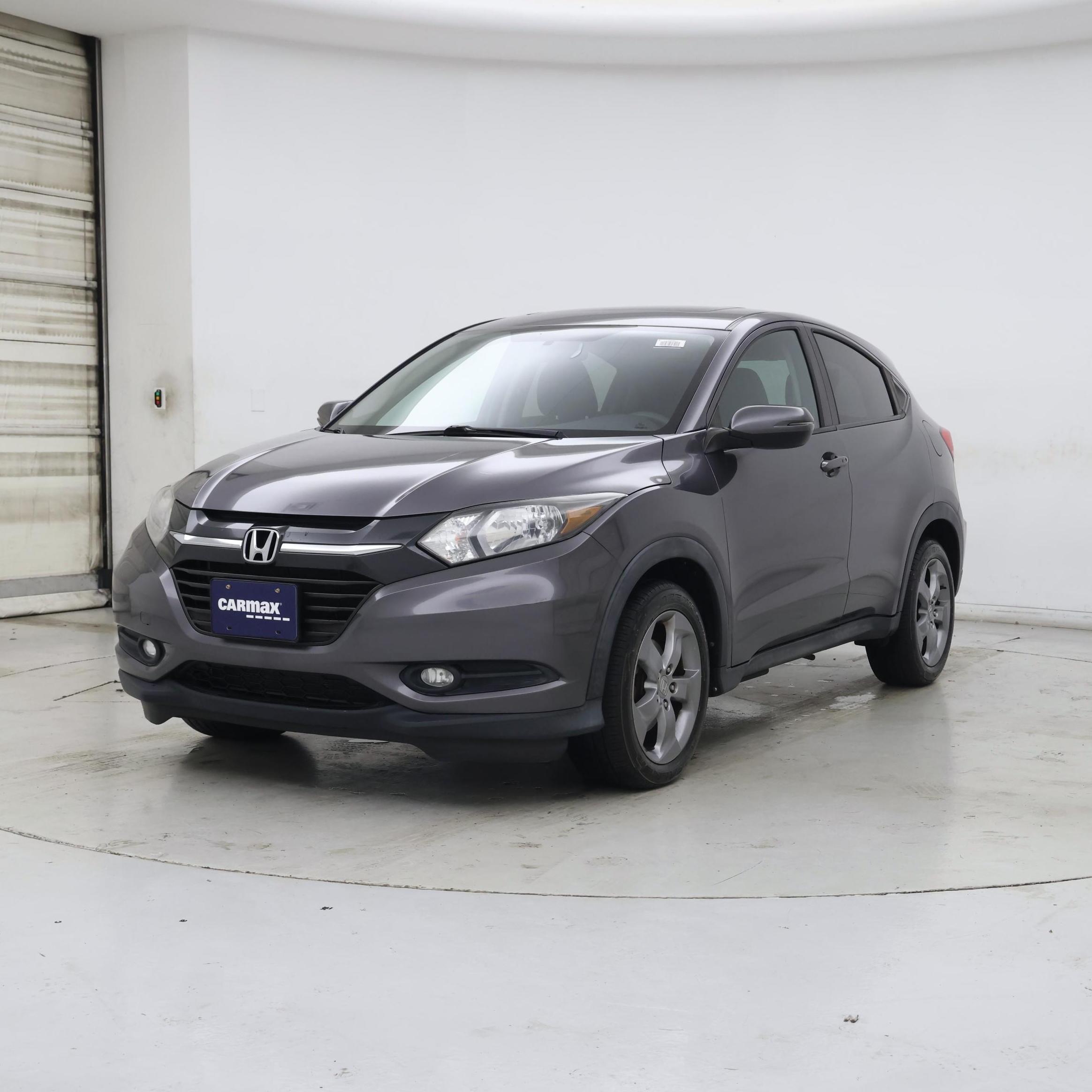Thumbnail: 2016 Honda HR-V - 4