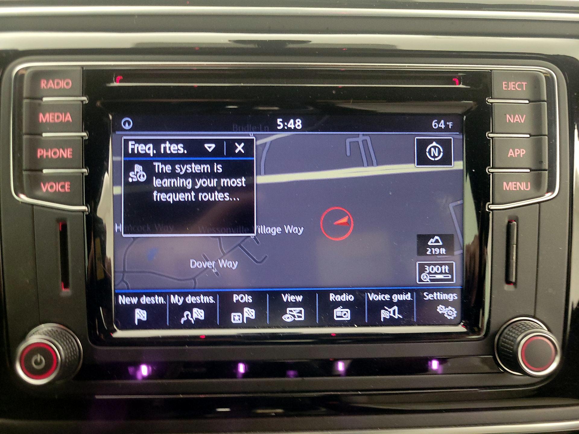 Thumbnail: 2018 Volkswagen Beetle - 14