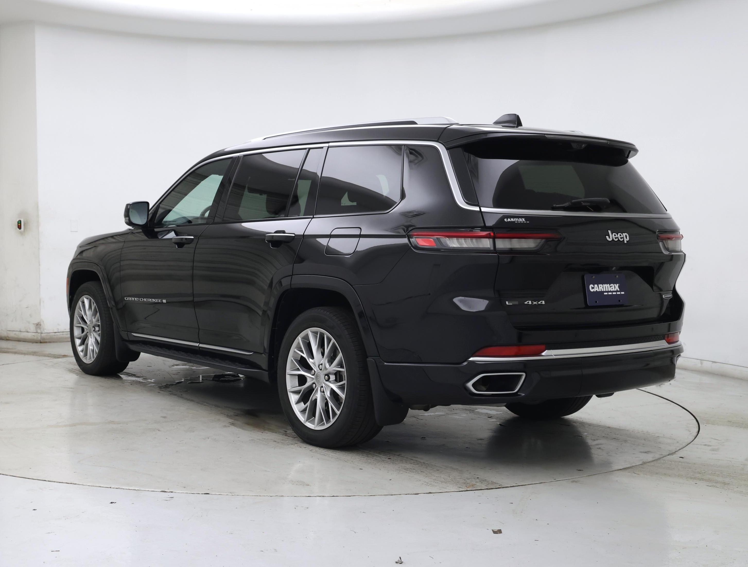 Thumbnail: 2022 Jeep Grand Cherokee L - 2